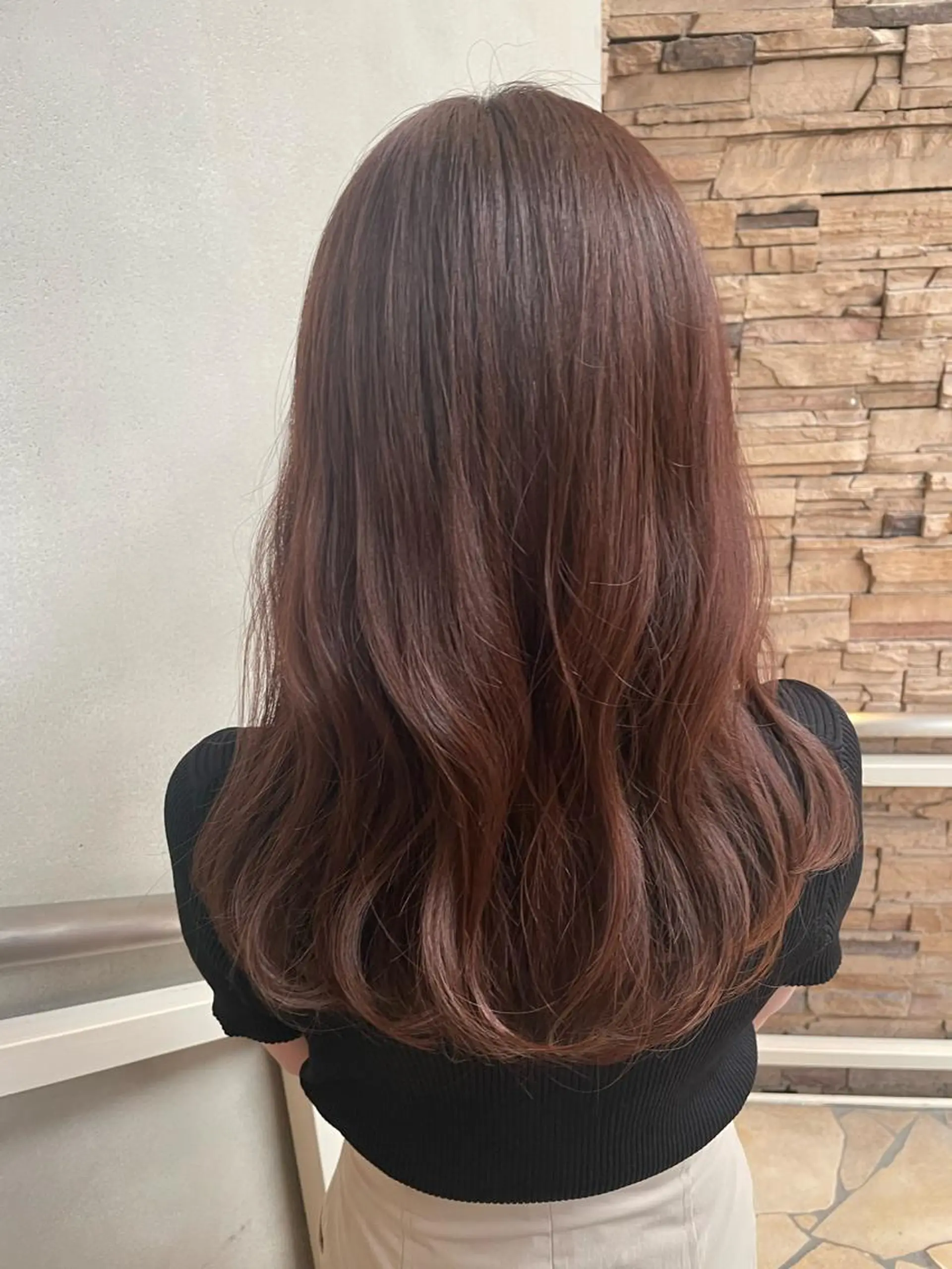 カラー ベージュカラー モカベージュ 宮本 佳奈のヘアスタイル