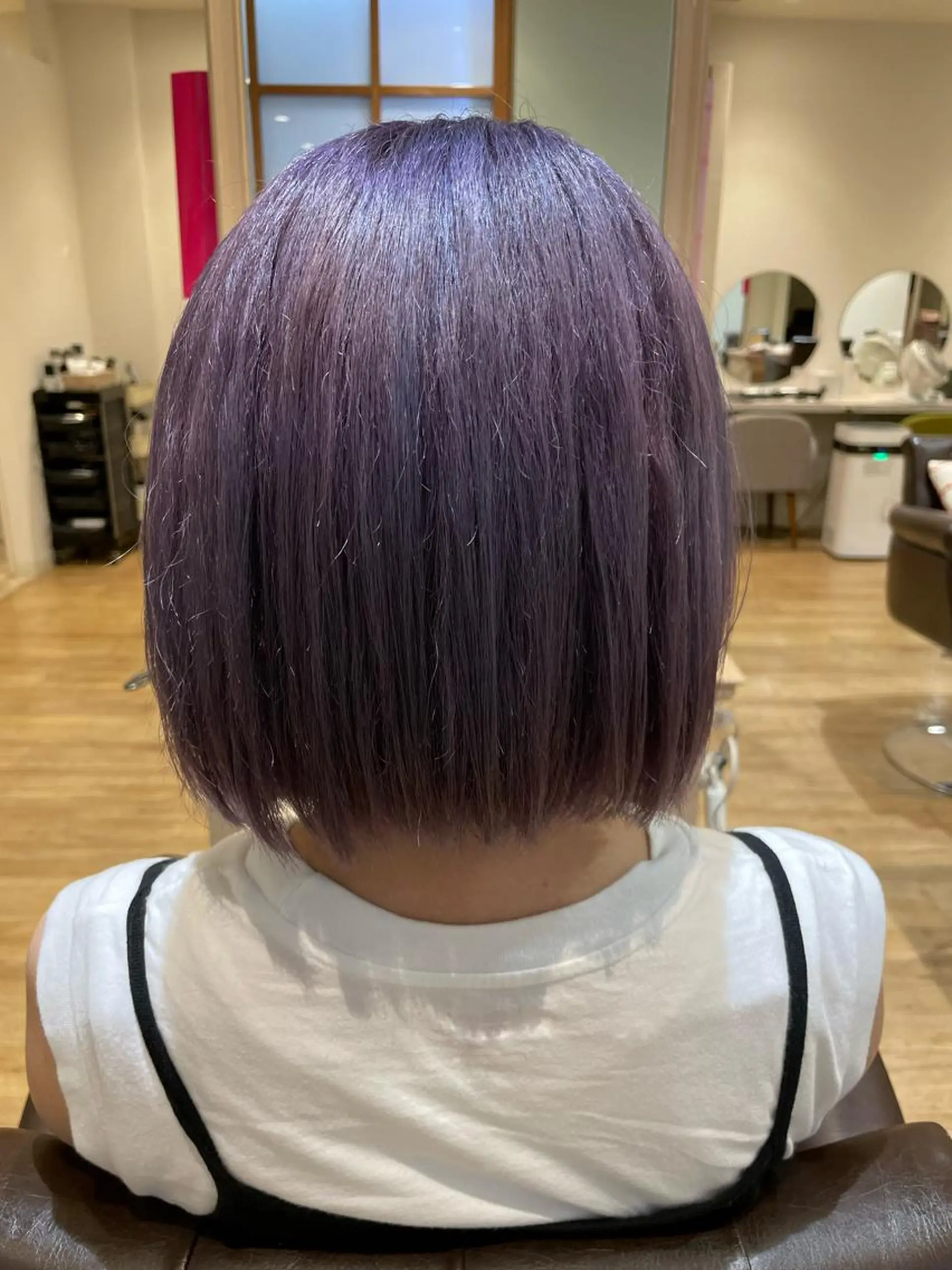 カラー ブリーチ 高嶋 憂蘭々のヘアスタイル