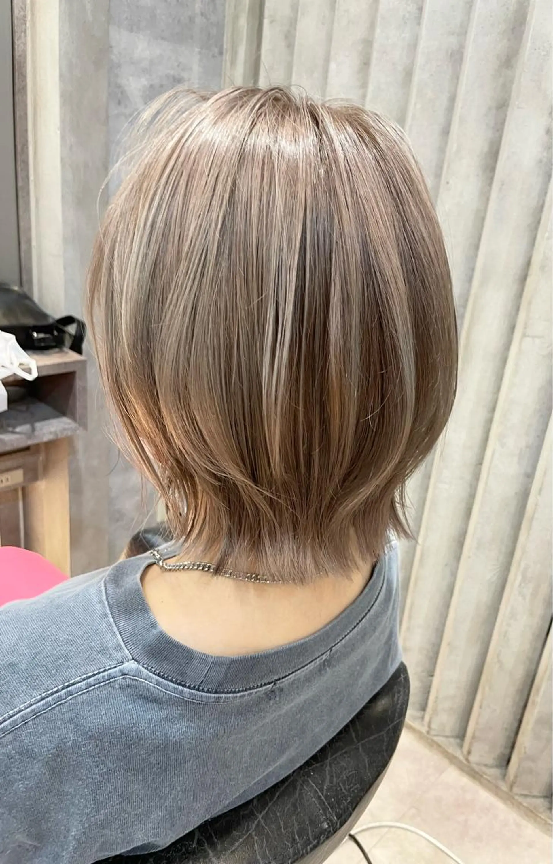 ショート カラー 切りっぱなしボブ ベージュカラー ブラウンカラー 透明感カラー ハイトーンカラー カット ヘアカラー トリートメント 骨格整形カット/ ショート✂️堀夢哉のヘアスタイル