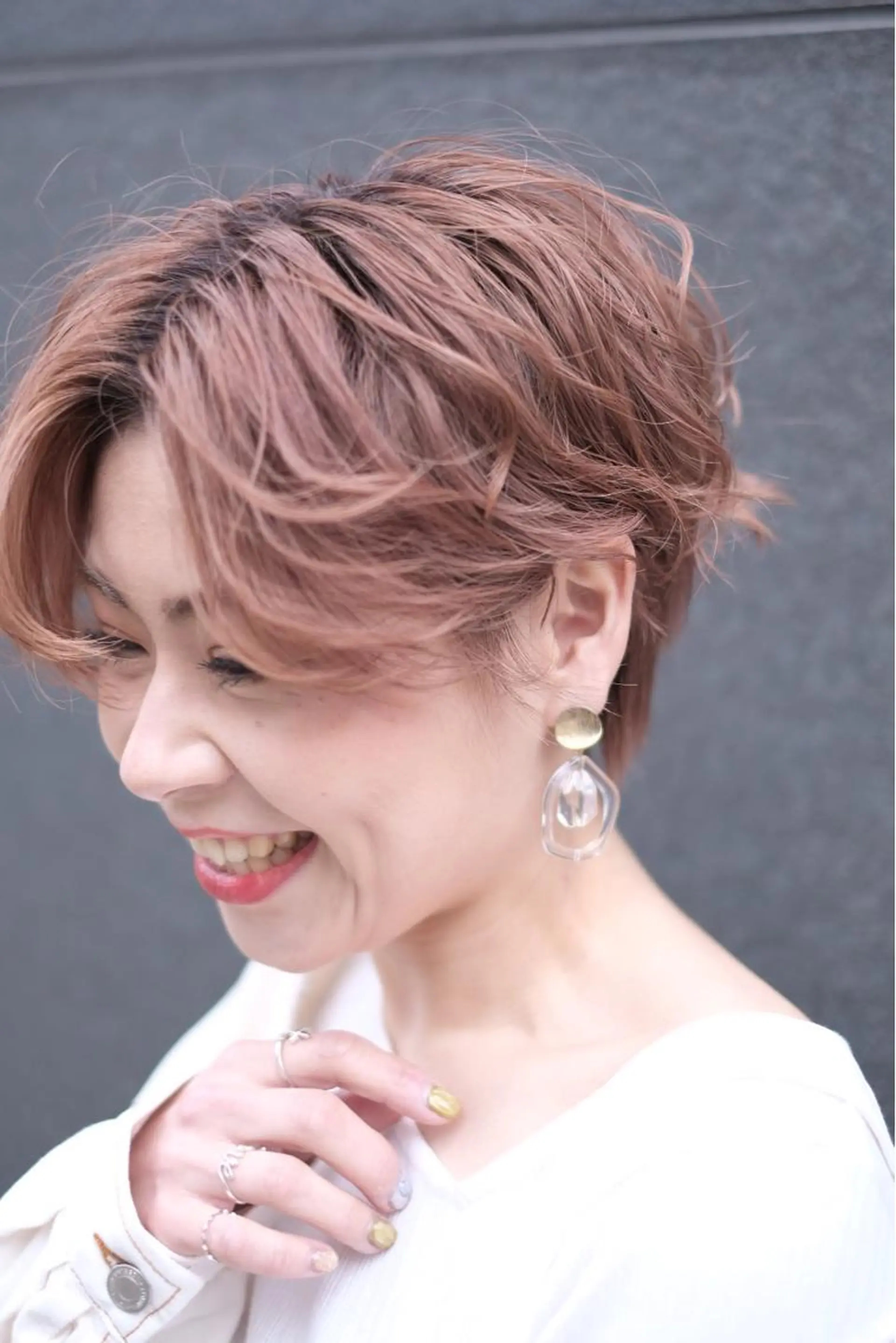 ショート カラー TRUCK トラックのヘアスタイル