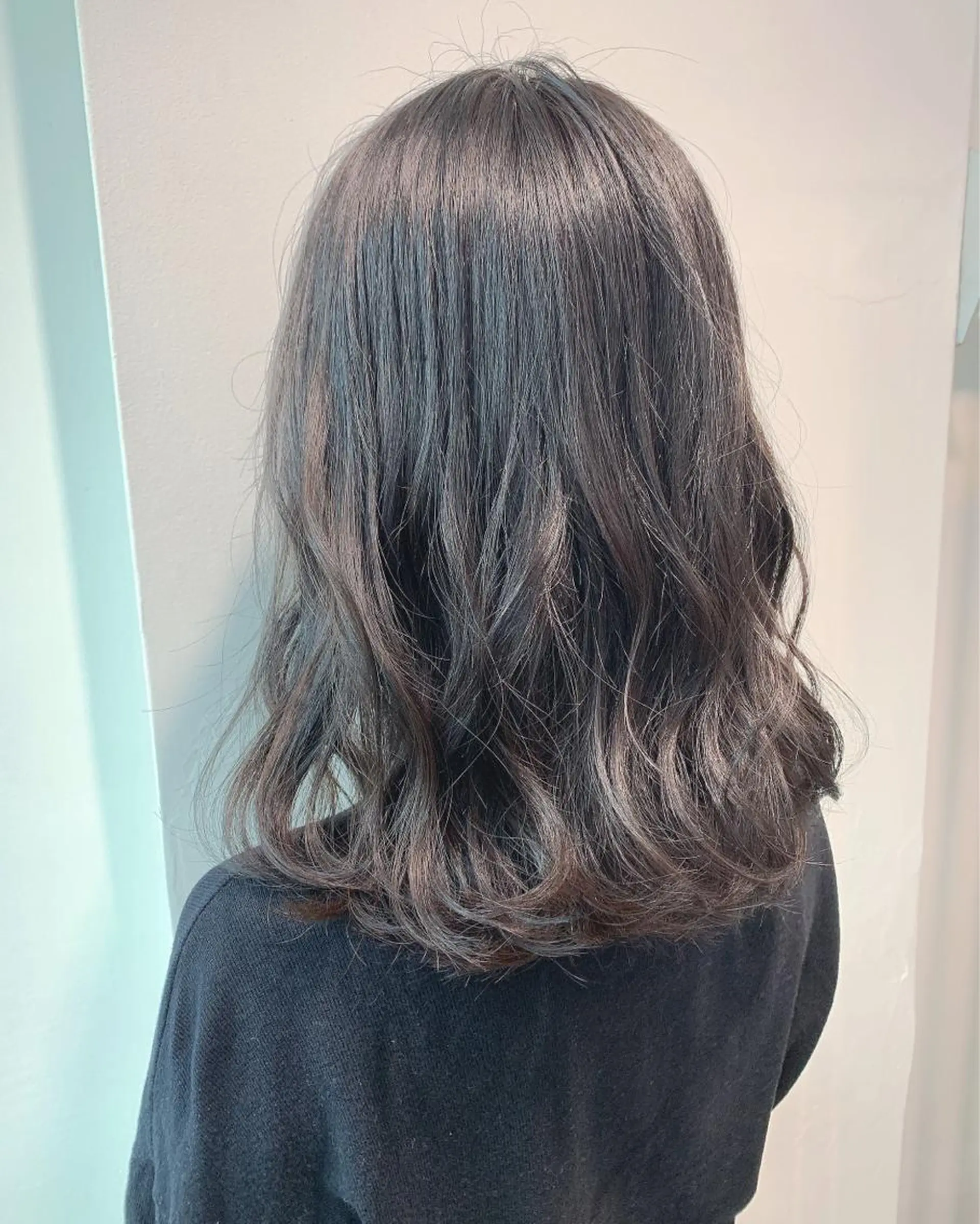 セミロング カラー カット ヘアカラー トリートメント SALOWIN 札幌大通り店所属・🏆ウルフ/レイヤー 指名No.1山口圭佑のヘアスタイル