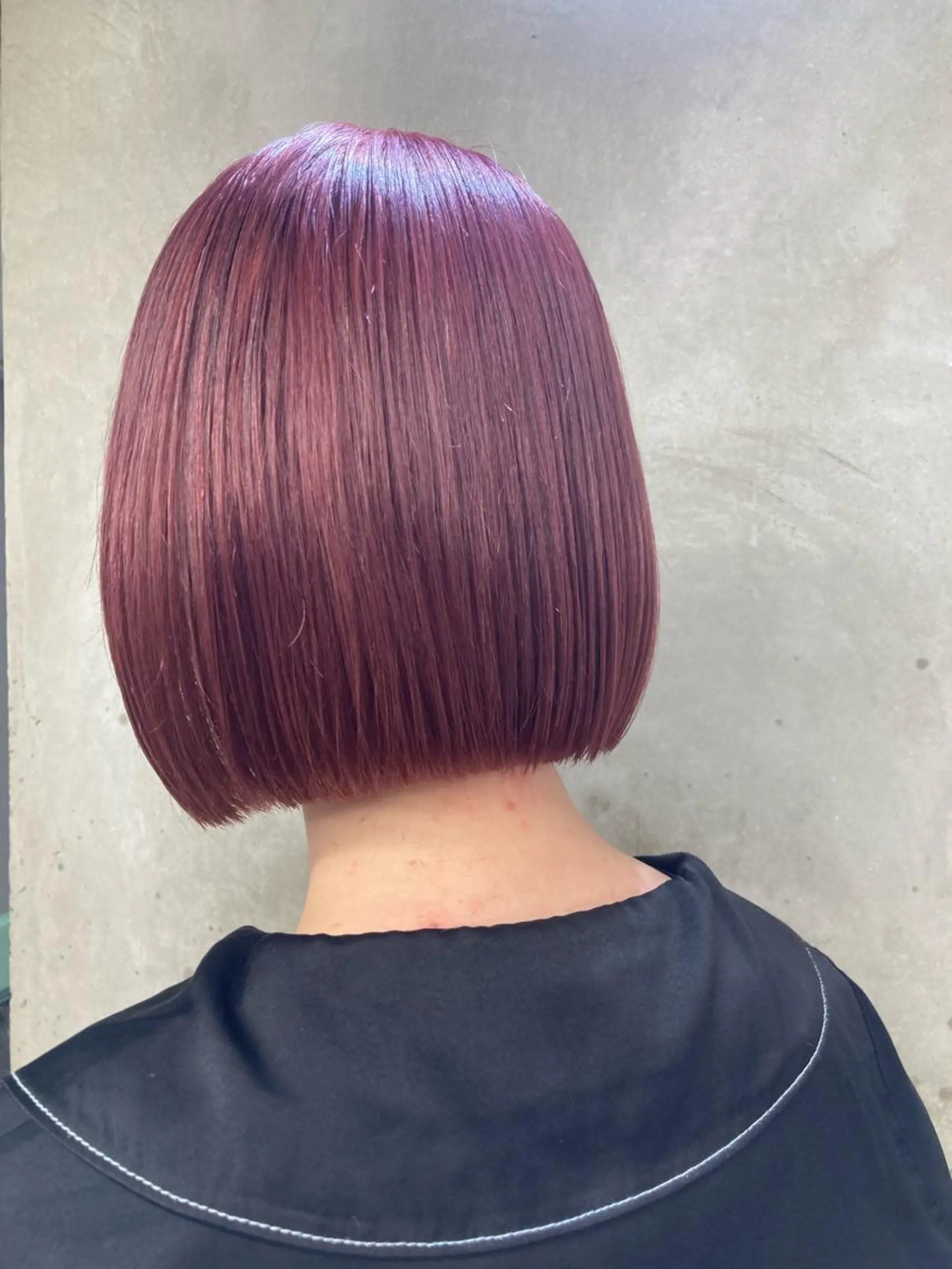 ショート カラー ピンクカラー ピンクパープル パープルカラー ボブ カット ヘアカラー トリートメント ブリーチ&似合せボブ 田中寛十のヘアスタイル