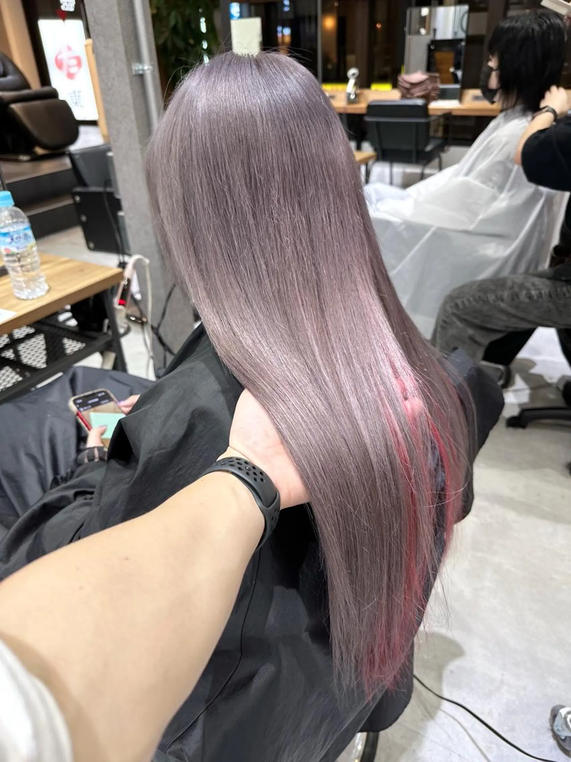 ロング カラー シールエクステ ダブルカラー グレージュ エクステ ヘアカラー エクステ 池袋🧡ダブルカラー /馴染ませエクステのヘアスタイル