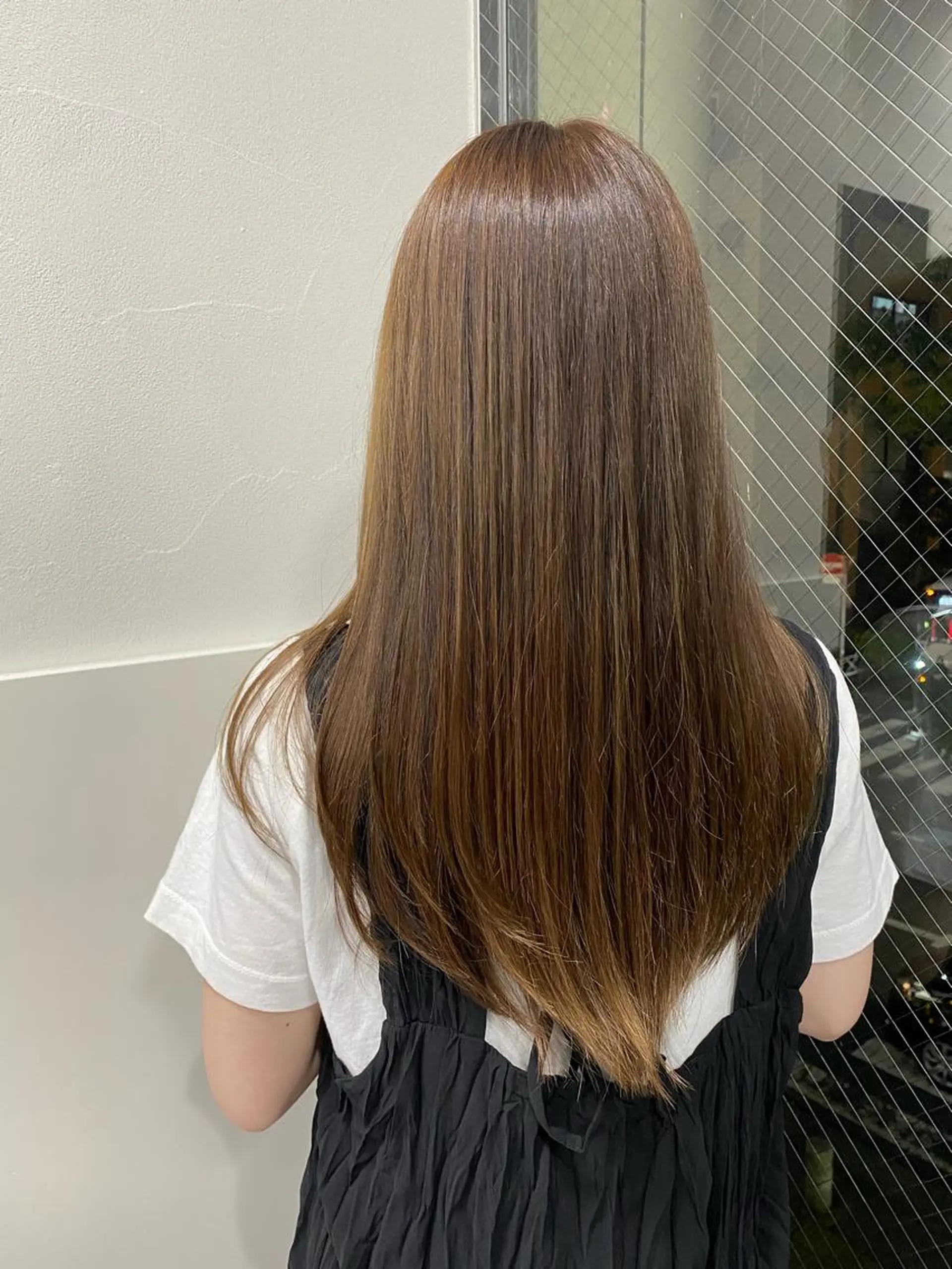 ロング カラー 近江 莉佳の眉毛・アイブロウイメージ