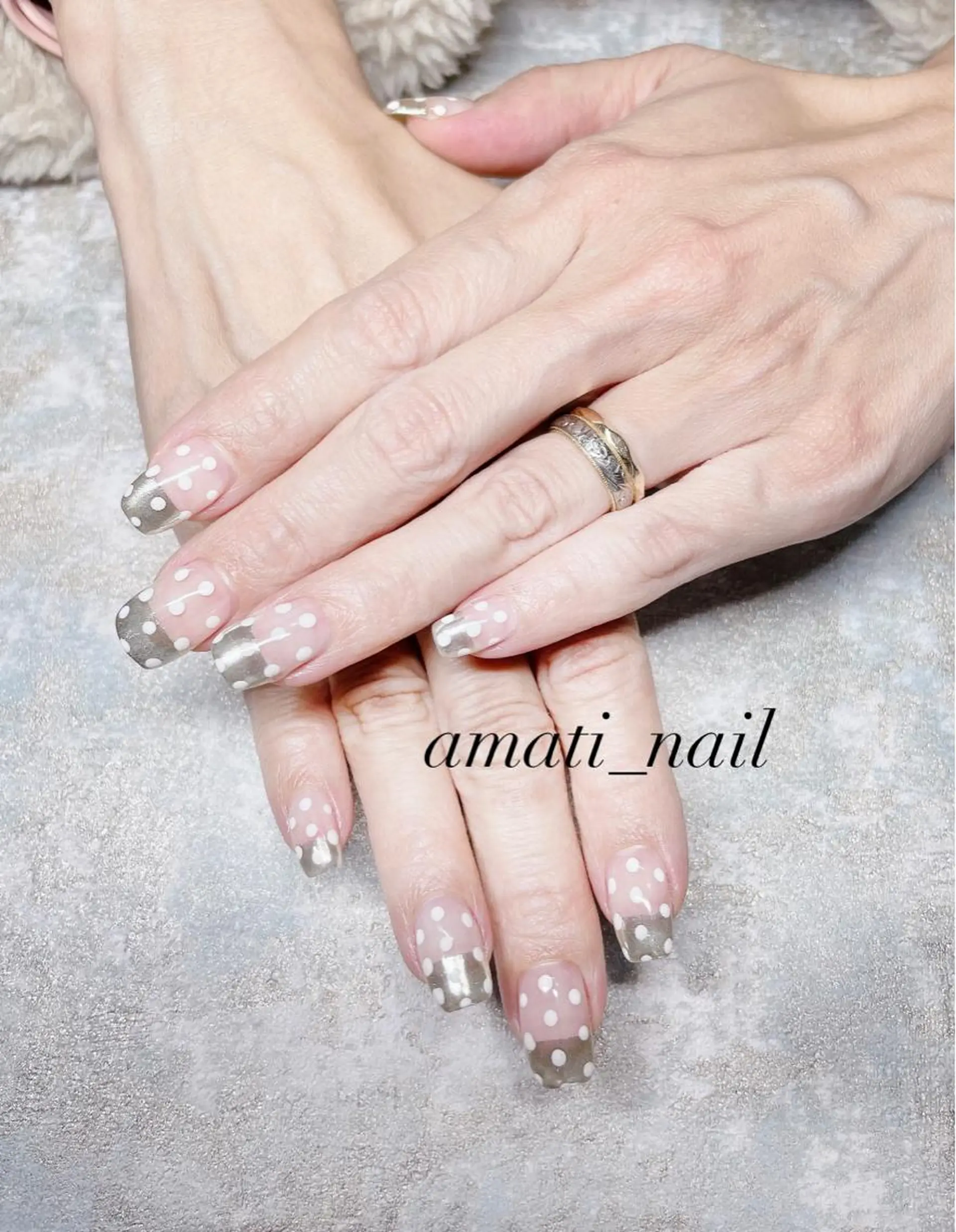 ネイル ミラーネイル ニュアンスネイル ワンカラーネイル ハンドネイル amati_nail TAKAKOのネイルデザイン