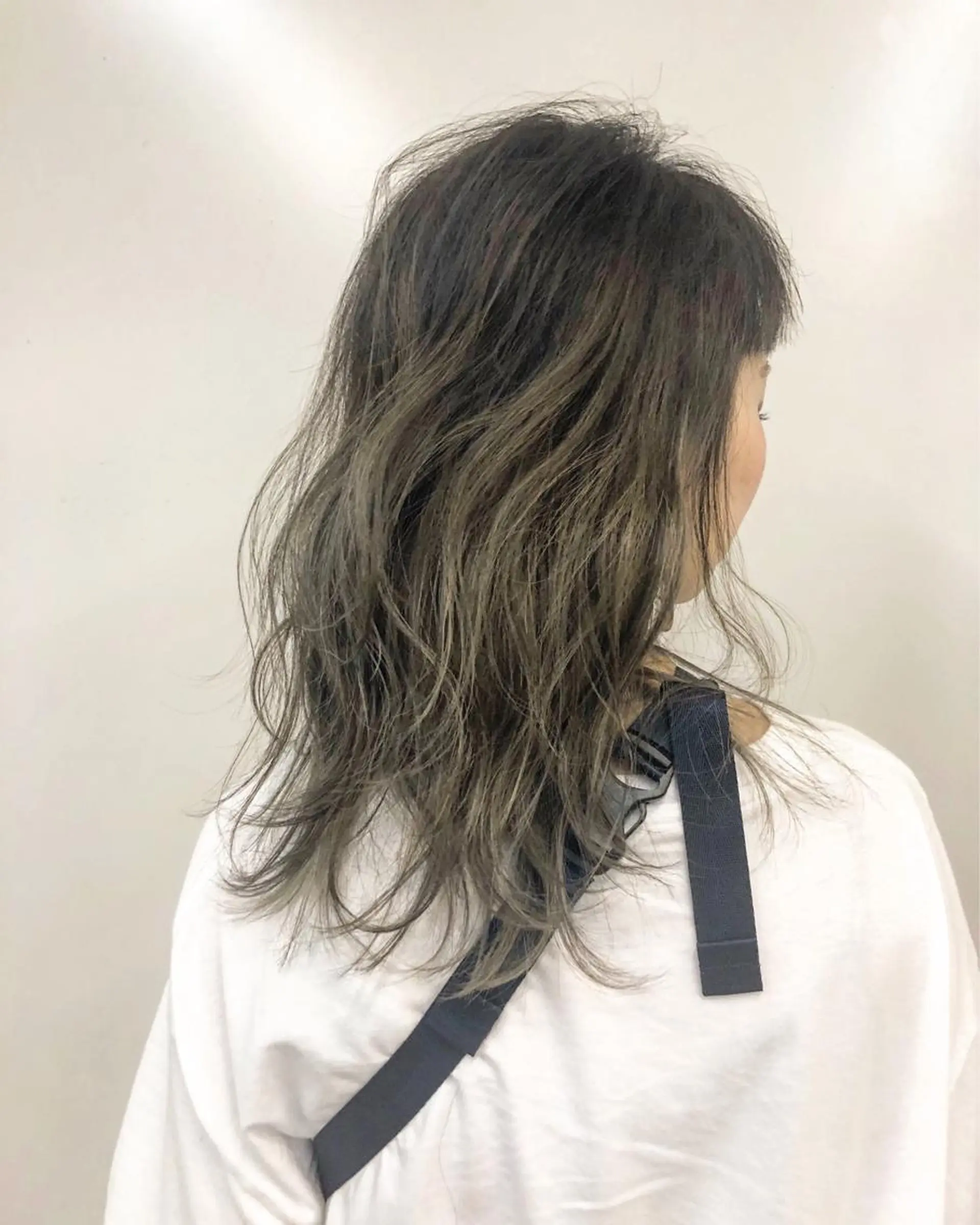 ロング カラー 透明感カラー グレージュ REVE所属・TAKU 美容師のヘアスタイル