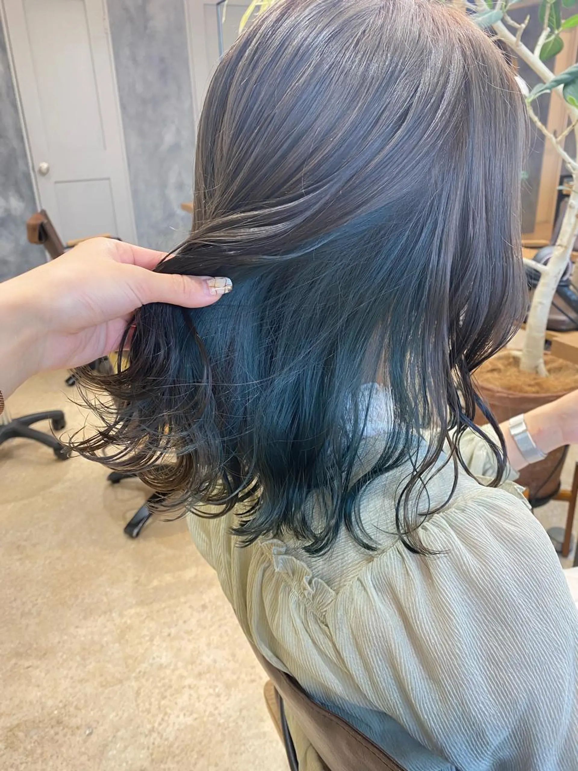 ミディアム ヘアカラー merc.🌿 友藤鮎那のヘアスタイル