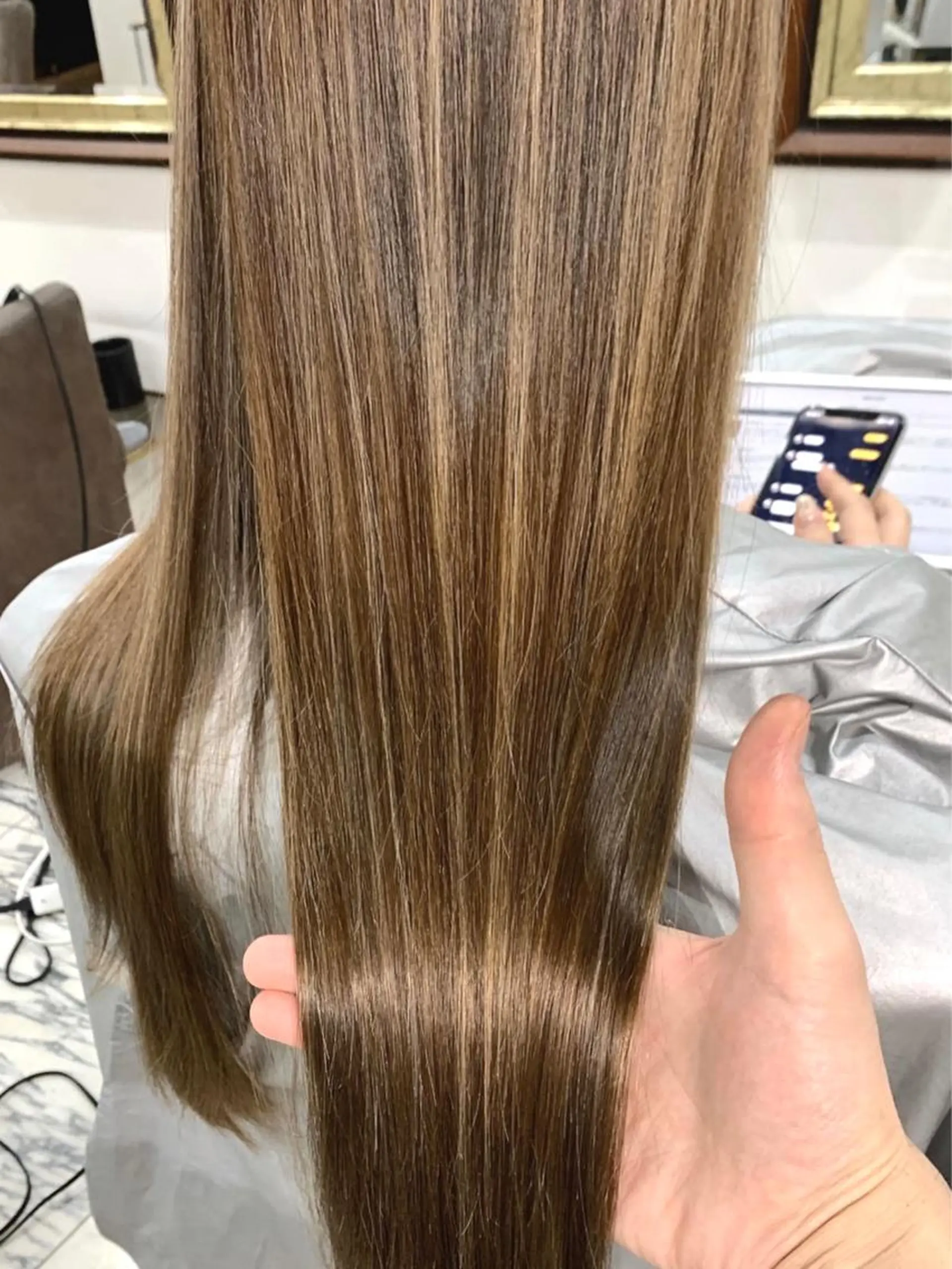 セミロング カラー アッシュ ハイライトカラー ハイライト エクステ（レミー毛） NINEのヘアスタイル
