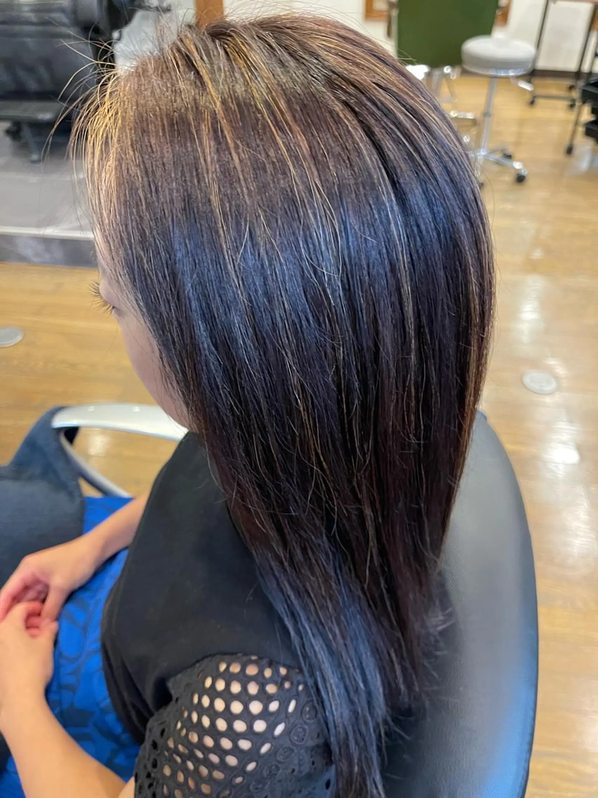 ロング カラー ハイライトカラー ハイライト モテ🤍ヘア 🖤gene川島のヘアスタイル