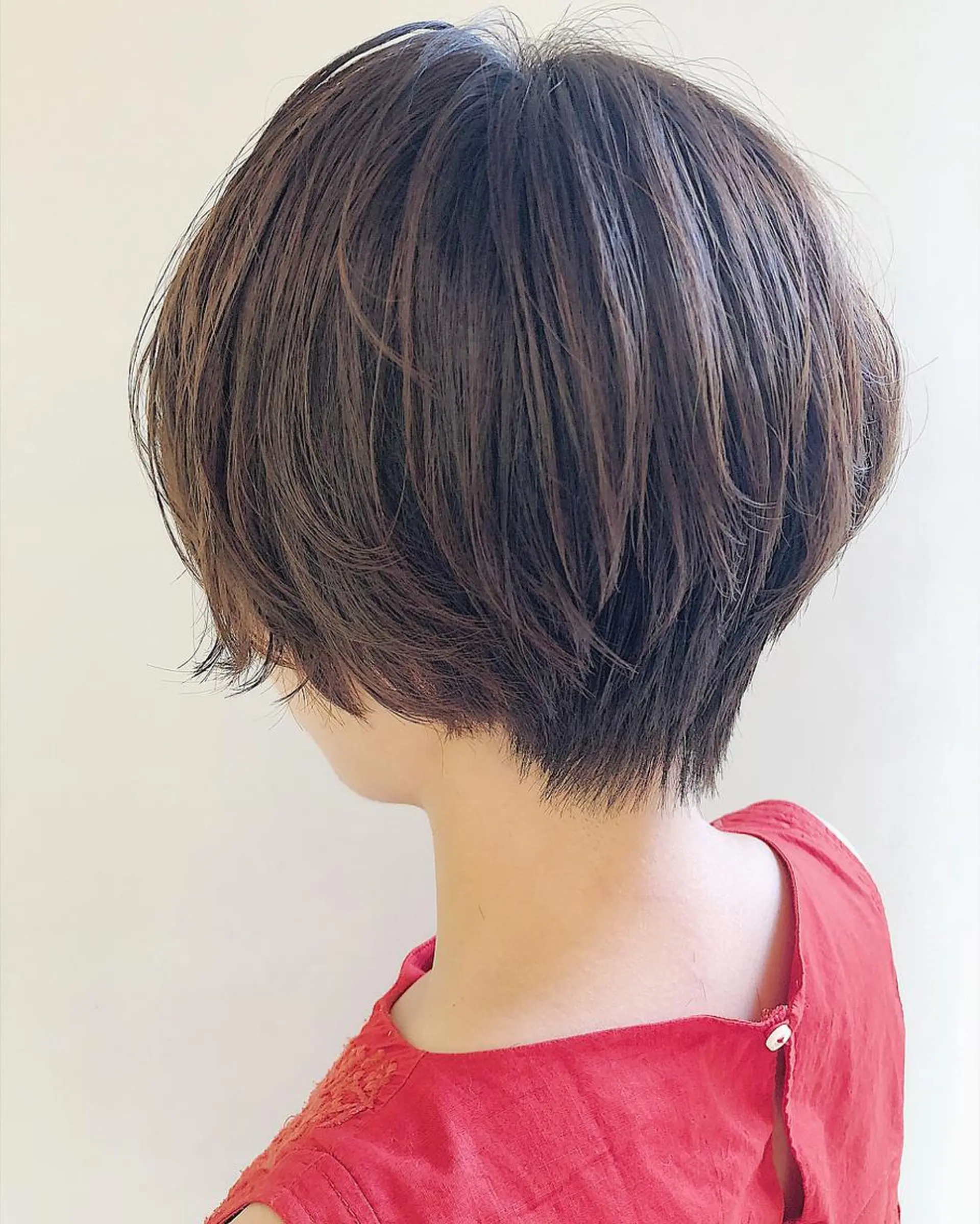 ショート カラー ハンサムショート ショートヘア 齋藤 咲のヘアスタイル