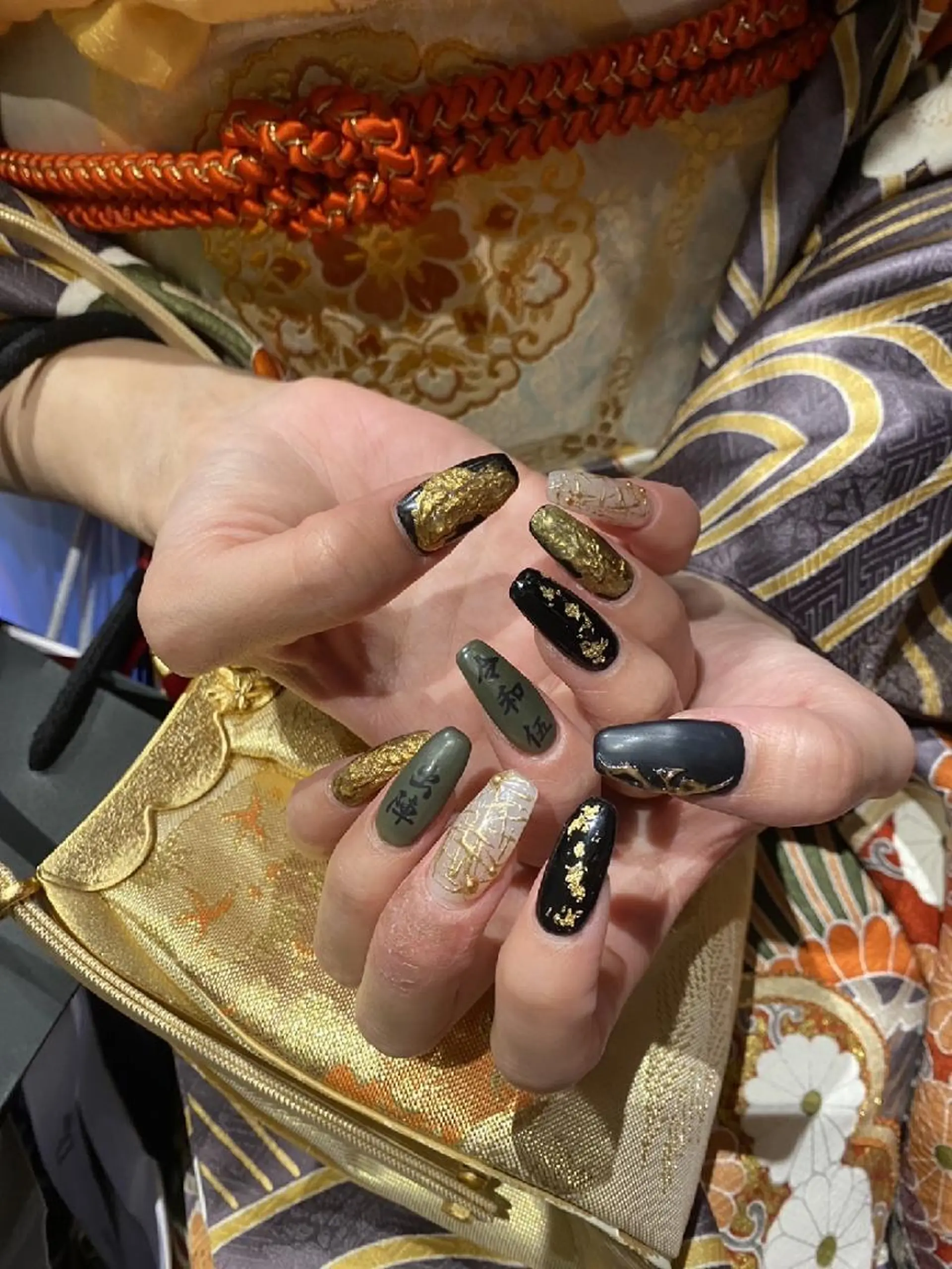 ネイル 成人式 ハンドネイル Nail SIRANGANAのネイルデザイン