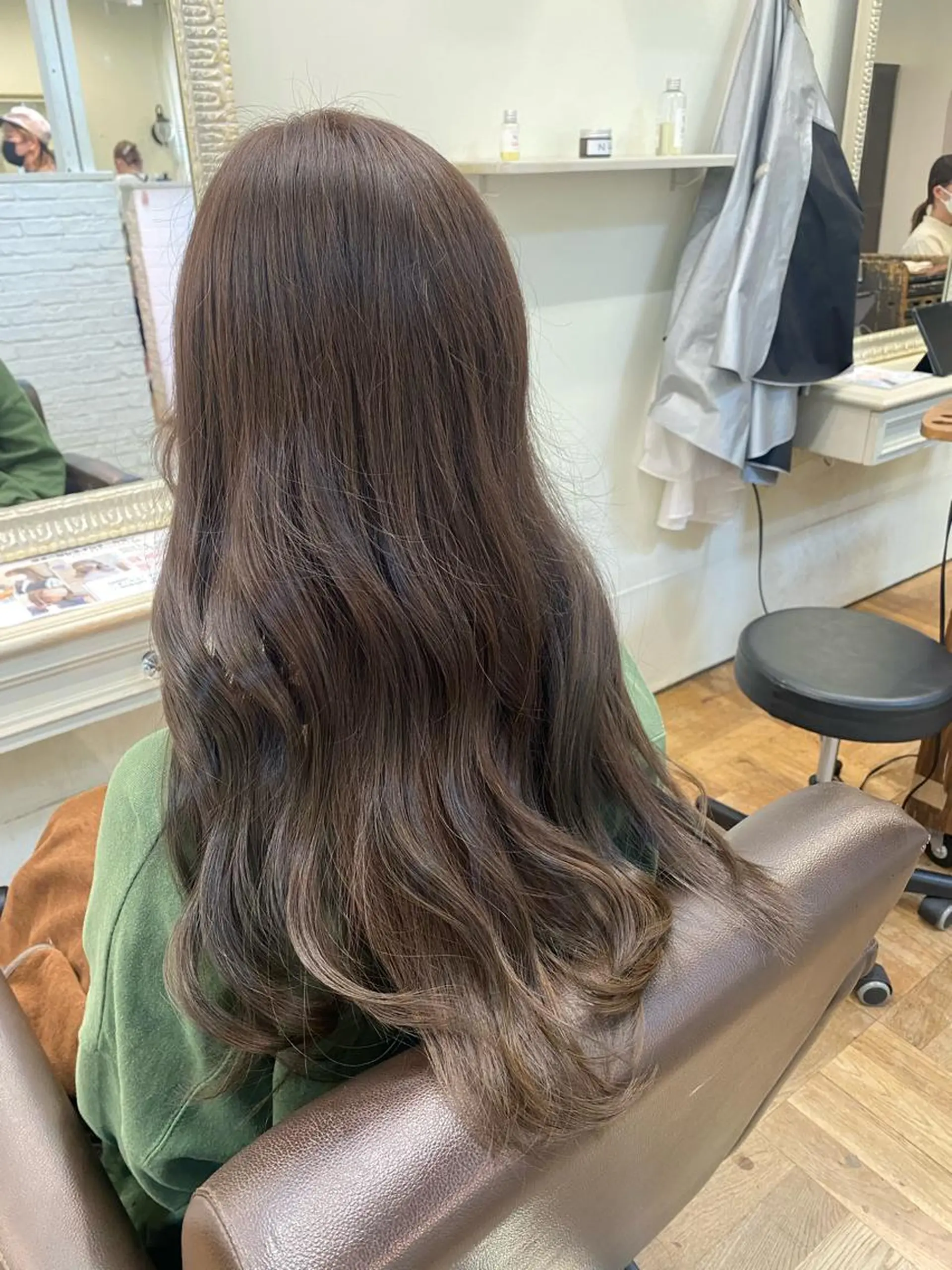 ロング カラー 【nui 茨木】 原田美紅のヘアスタイル