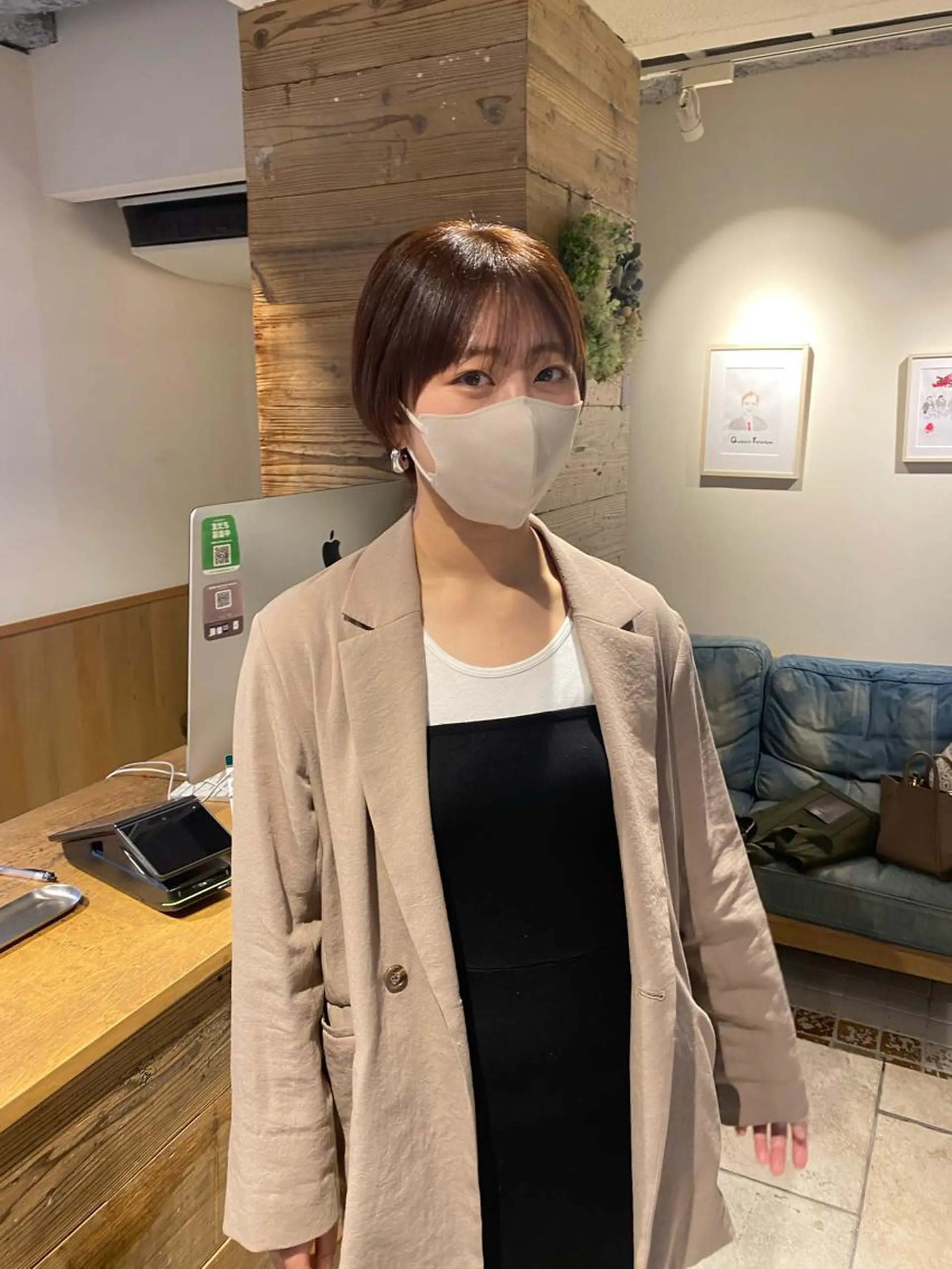 ショート カラー 丸みショート ベージュカラー オレンジ オレンジベージュ ショートヘア io濱川 遥のヘアスタイル