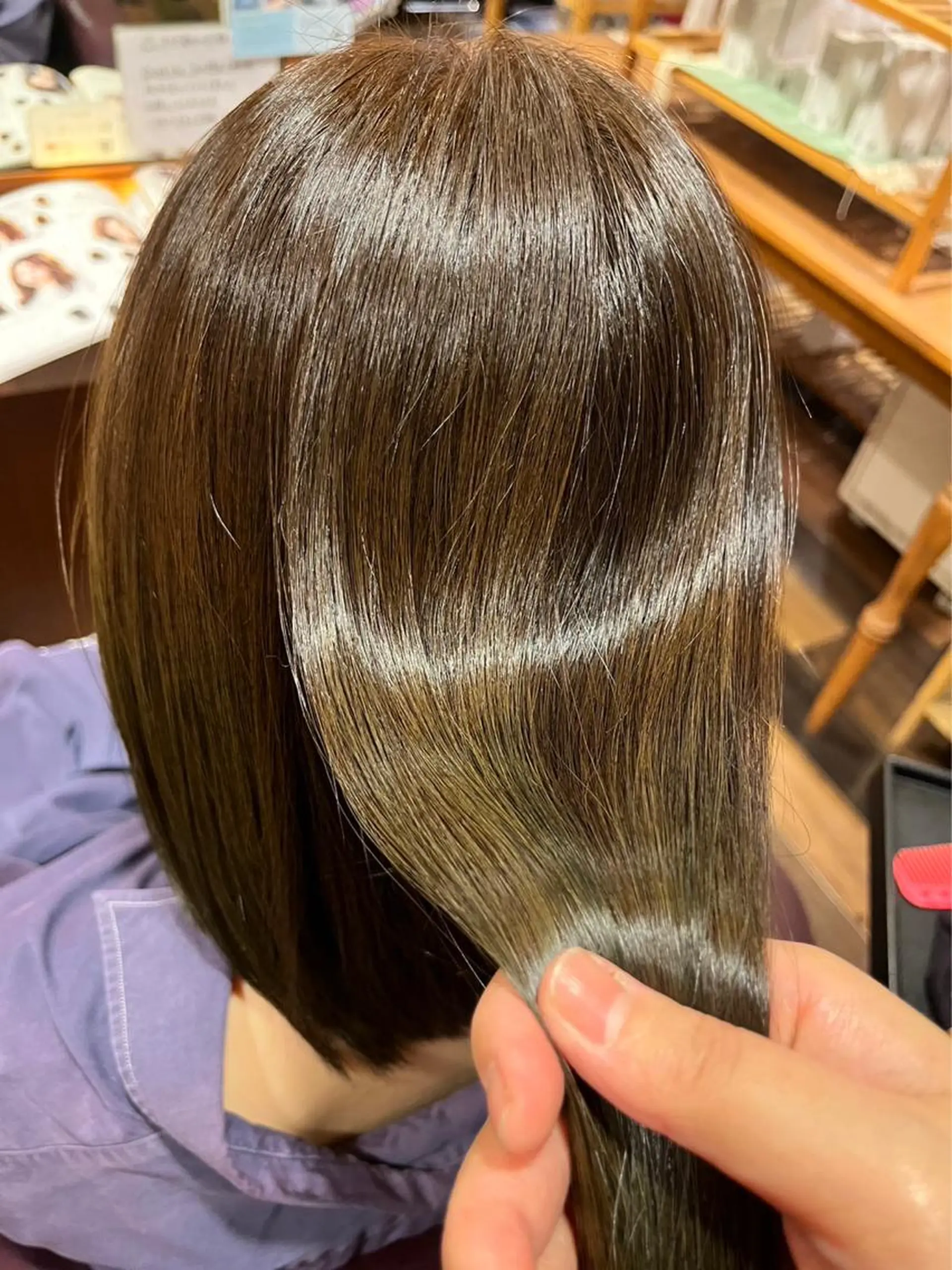 トリートメント よしだ しおりのヘアスタイル