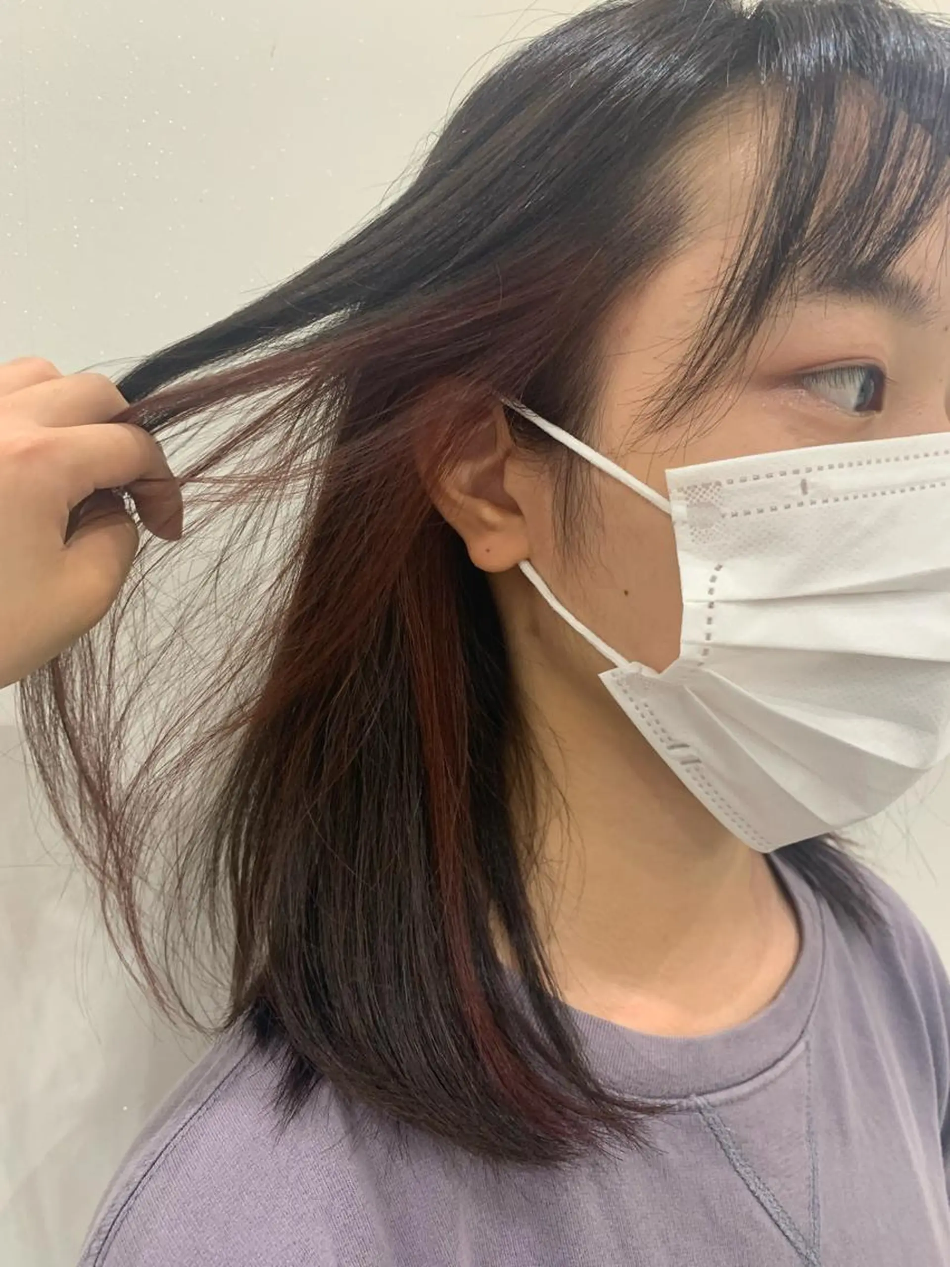 カラー インナーカラー 長谷 朋美のヘアスタイル