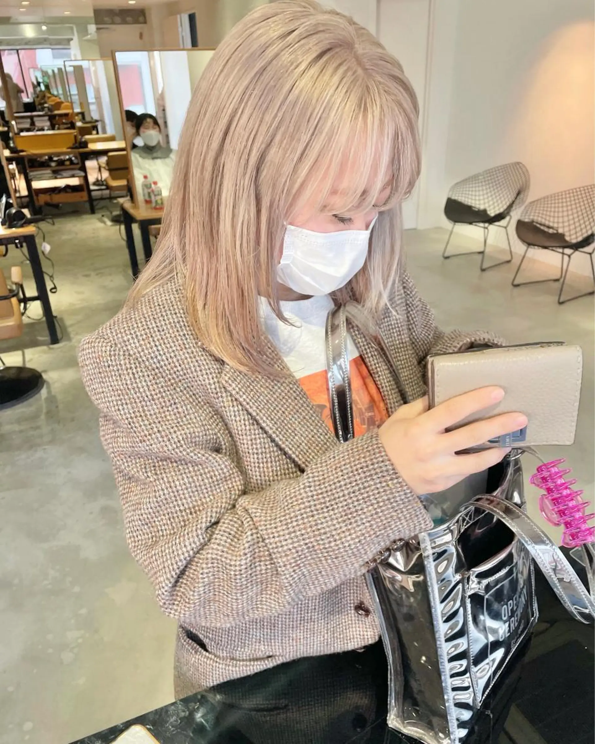 セミロング ヘアカラー トリートメント yurika☁️ 似合わせ｜レイヤーのヘアスタイル