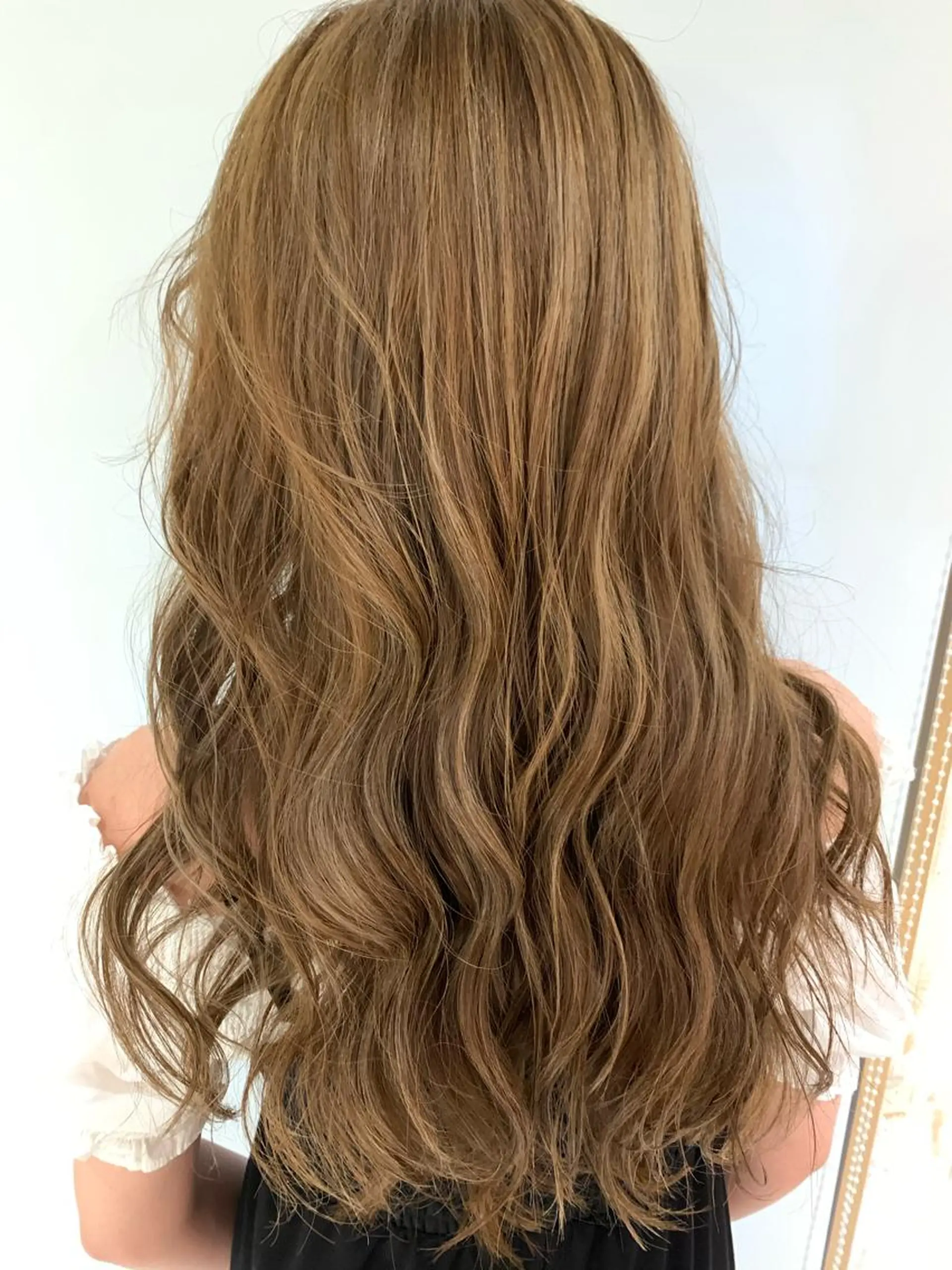 ロング ヘアカラー Miku 🇺🇸のヘアスタイル