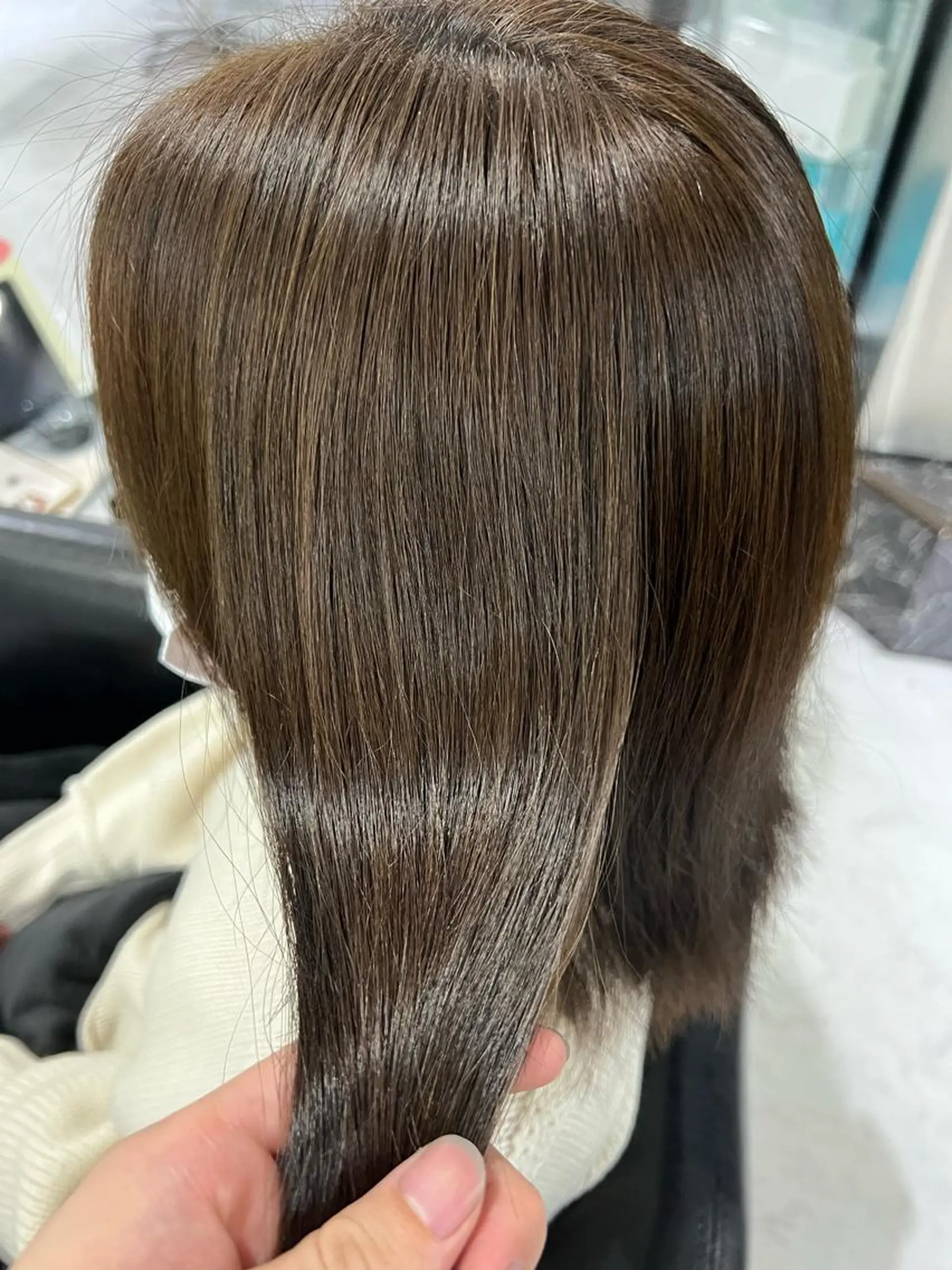 ミディアム 飛田 楓信のヘアスタイル