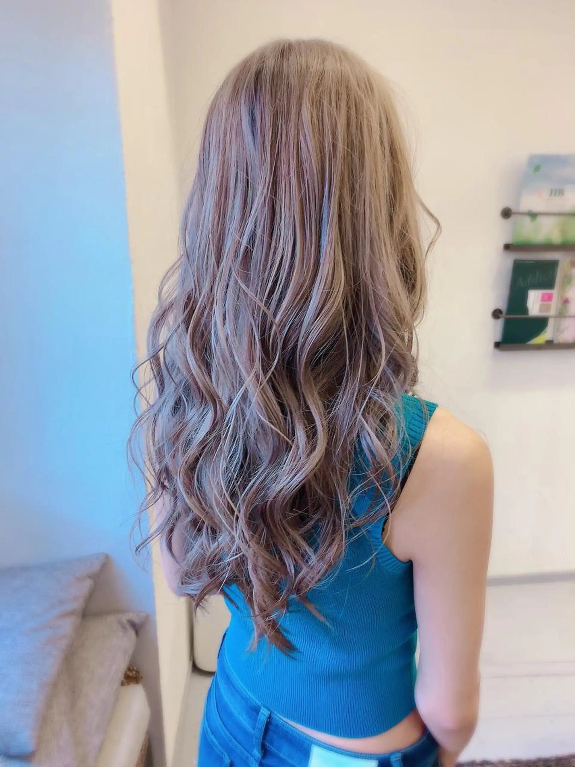 ロング カラー ブリーチ グレージュ カット ヘアカラー トリートメント 🍀Moda by Grande🍀のヘアスタイル