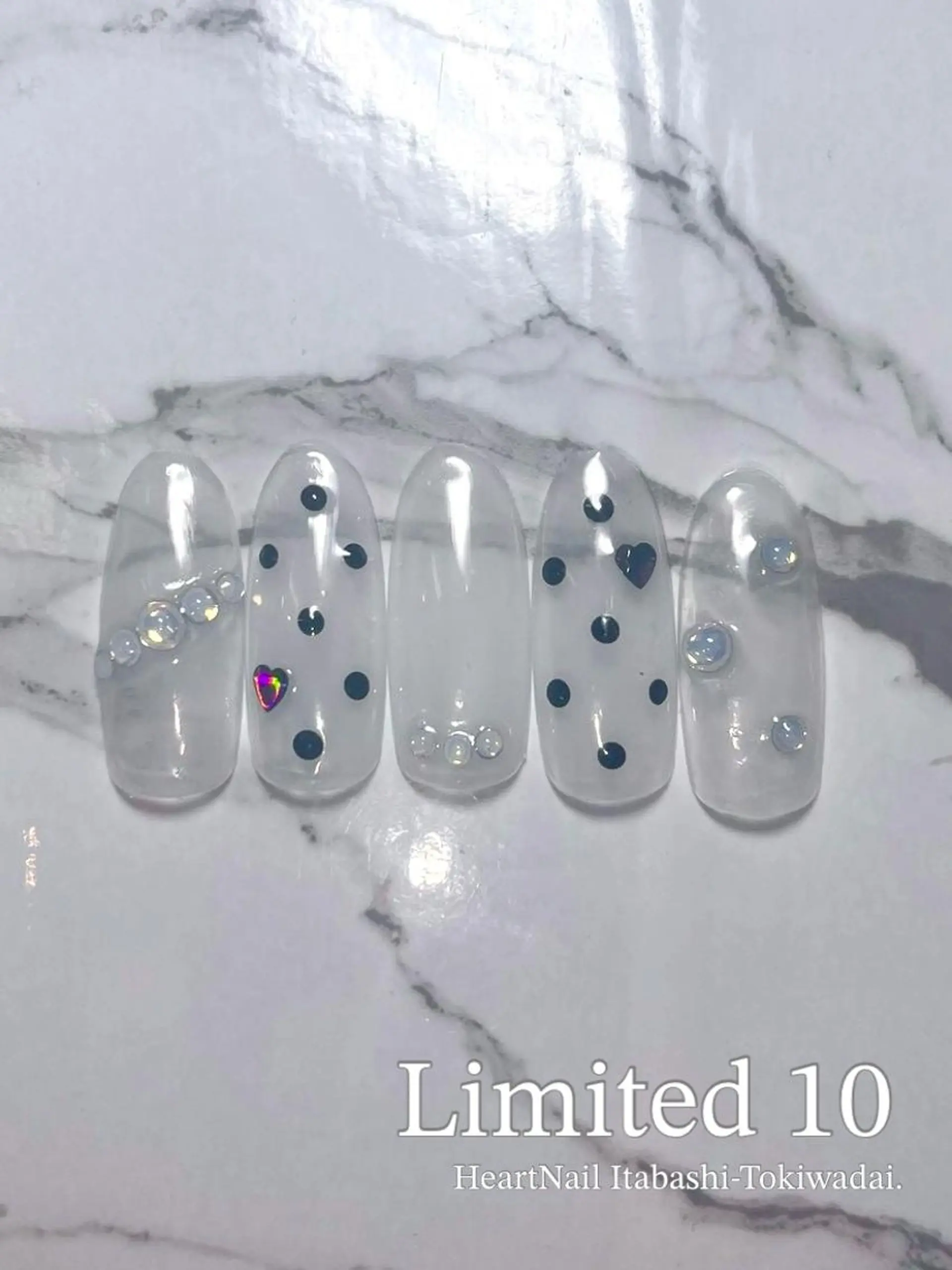 ネイル アートネイル ラメ(グリッター) ラメグラデーション マグネットネイル ワンカラーネイル ハンドネイル ハンドケア はあとねいる 板橋ときわ台店のネイルデザイン