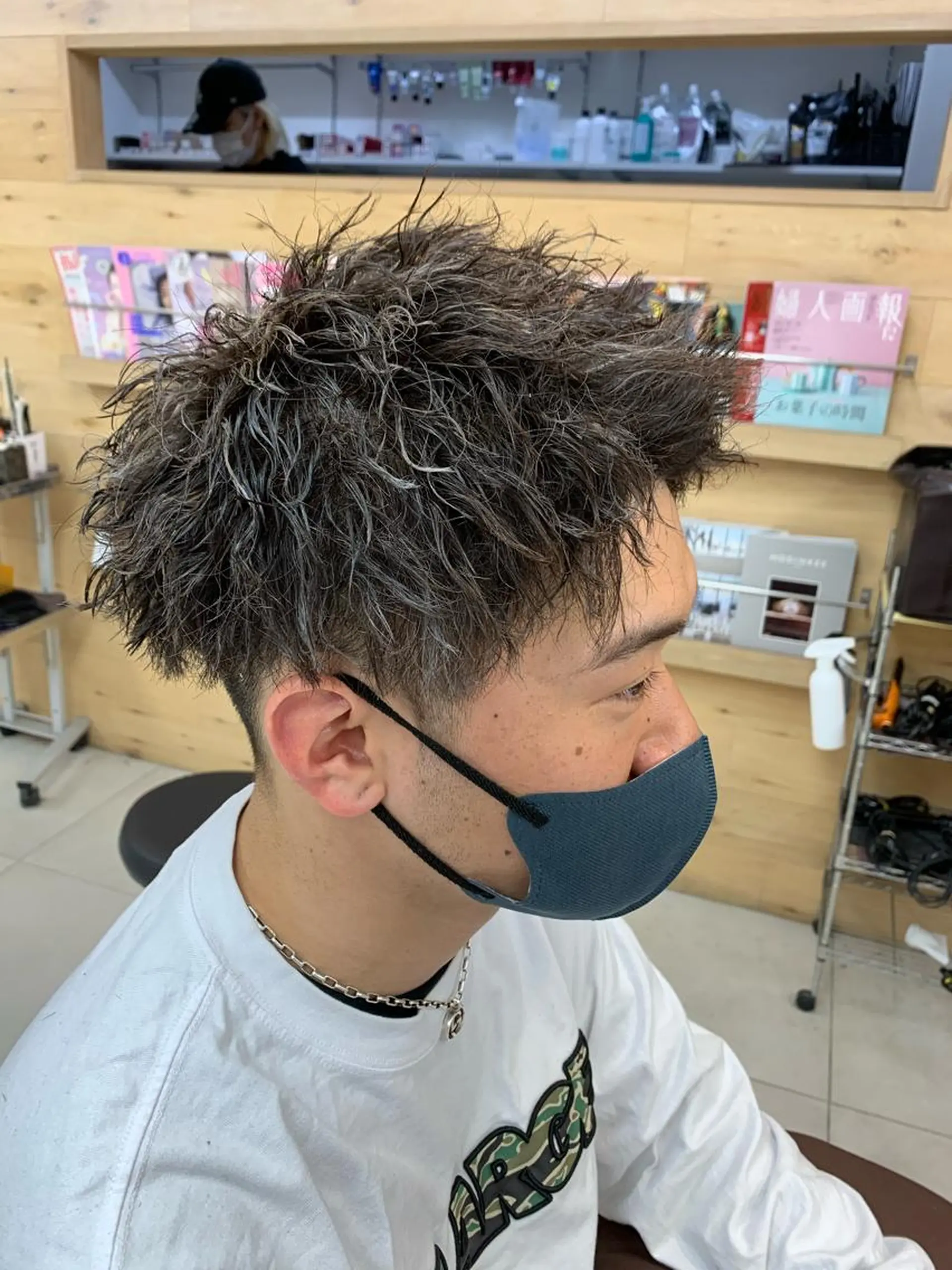 カラー パーマ メンズ メンズブリーチ フェードカット メンズパーマ 学生（メンズ向け） スキンフェード カット パーマ L PLACE所属・L PLACE 丸山一希のヘアスタイル