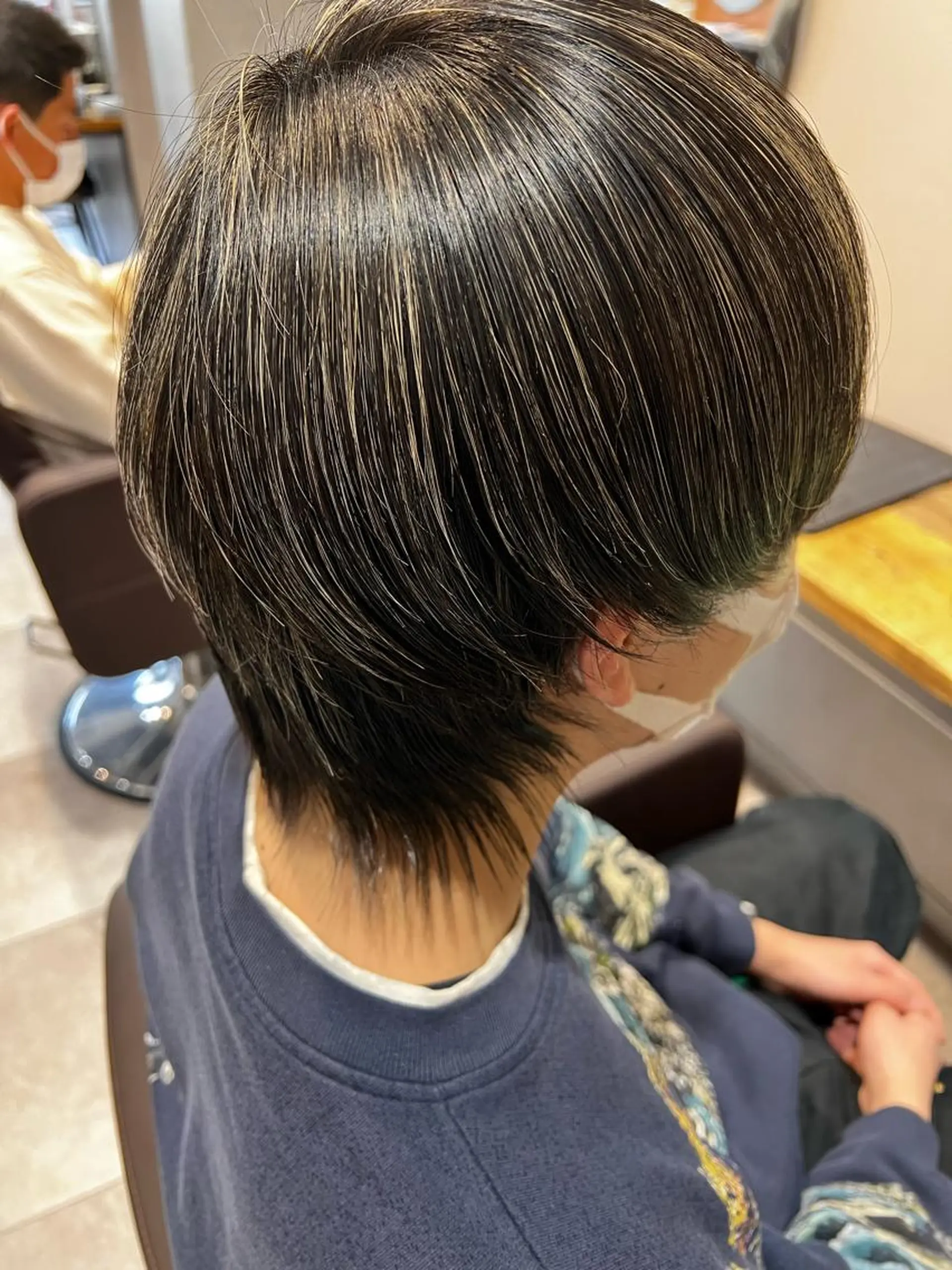 ショート ハイライト カット ヘアカラー モテ髪🌈細矢 森平のヘアスタイル