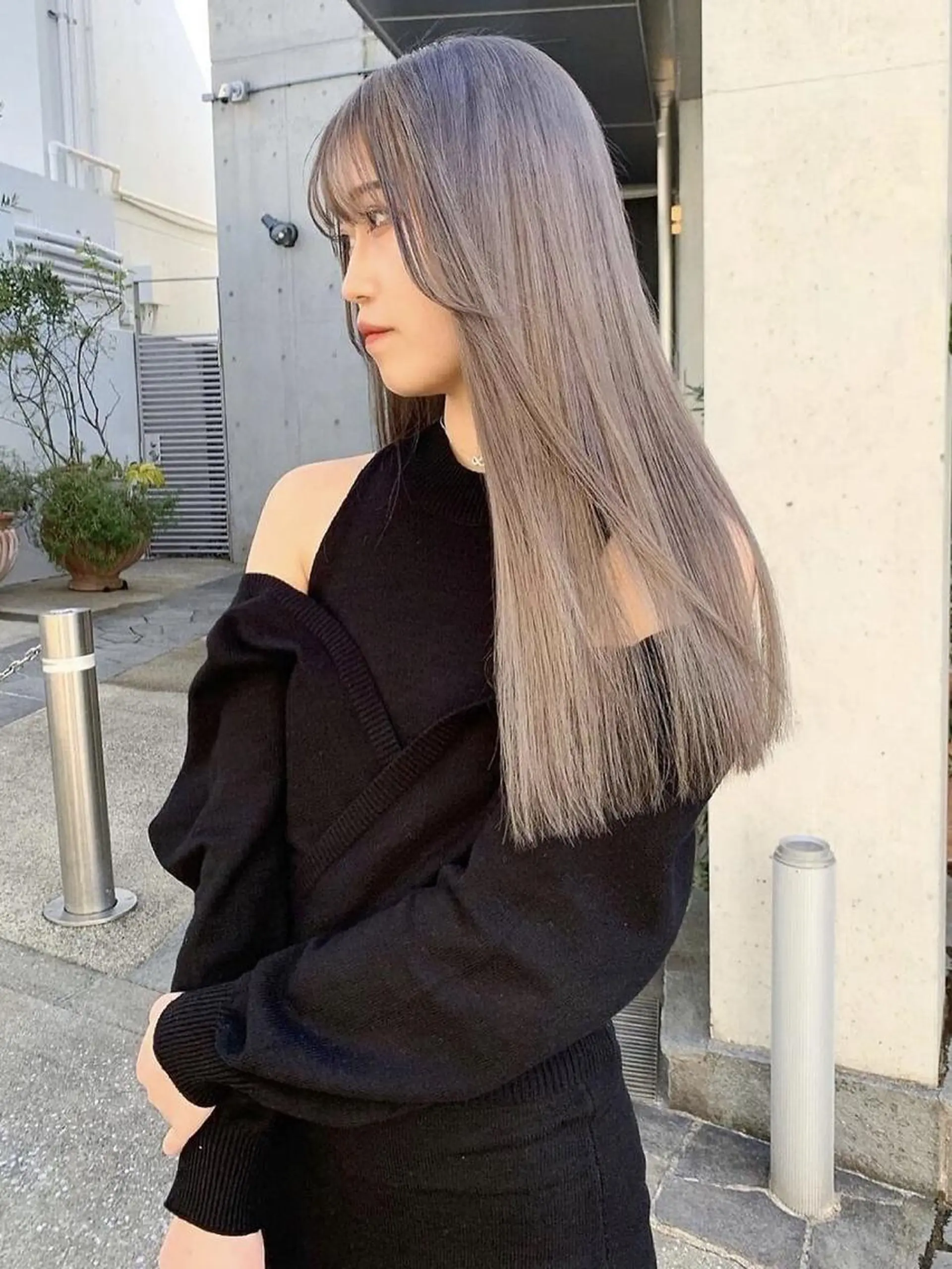 ロング カラー 透明感カラー🪡🤍 nanao🤍🪡のヘアスタイル