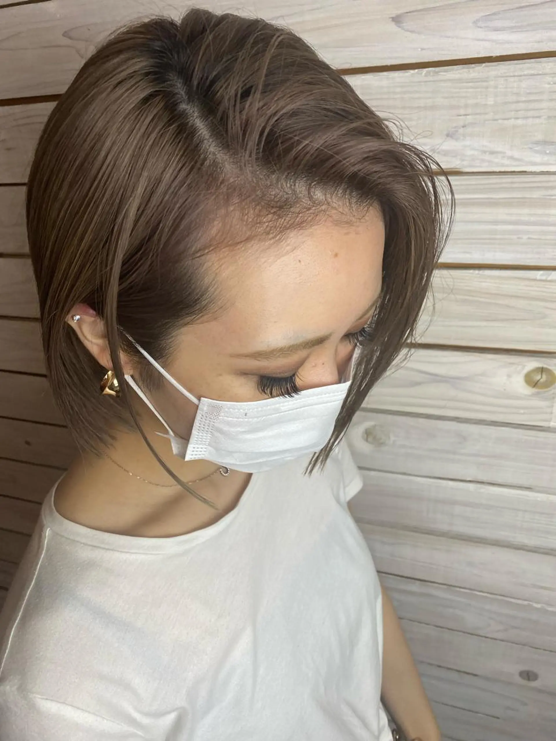 ショート カット ヘアカラー トリートメント 藤本 彩果のヘアスタイル