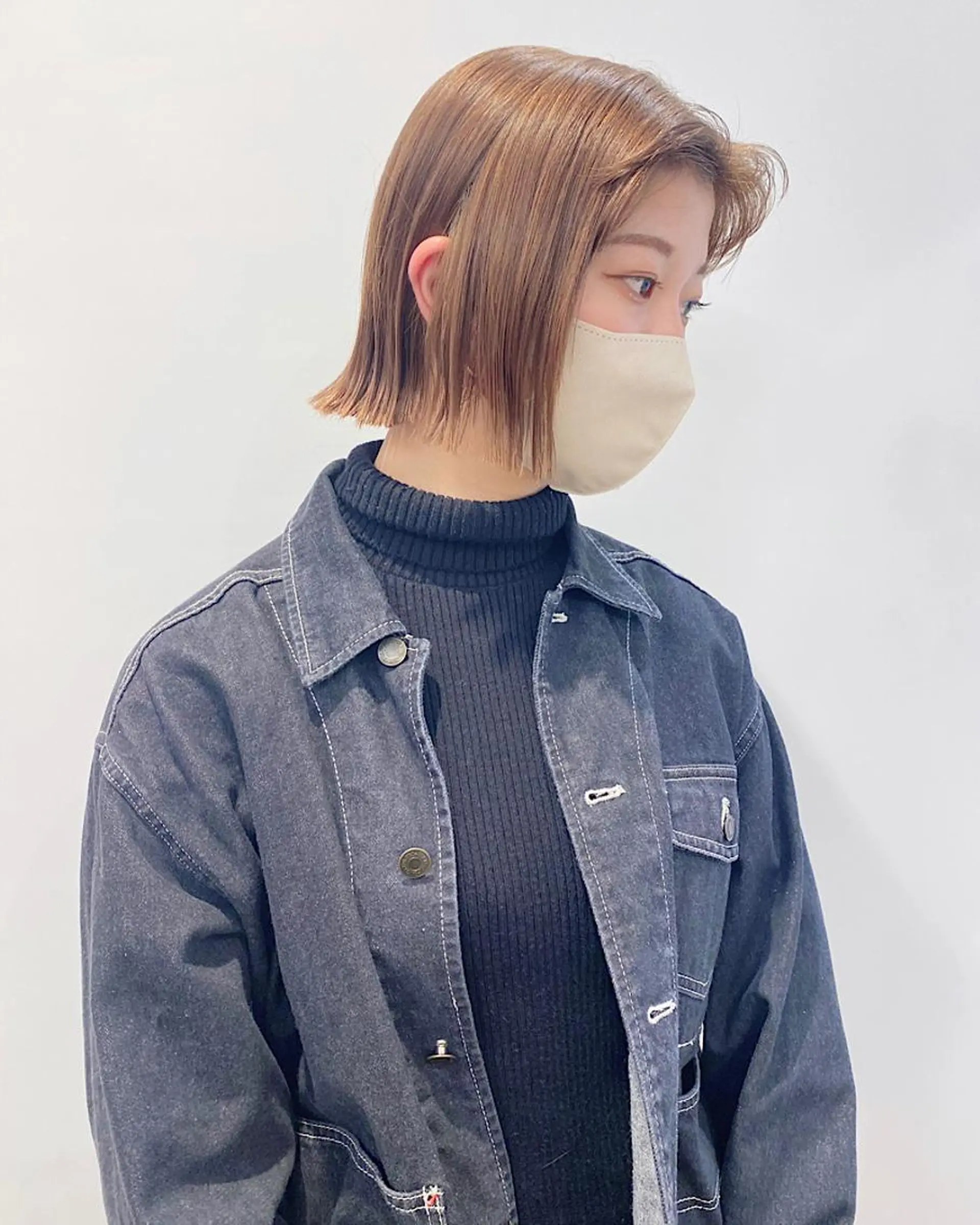 ミディアム 切りっぱなしボブ ボブ 外ハネヘア カット 石山 /切りっぱなしボブのヘアスタイル