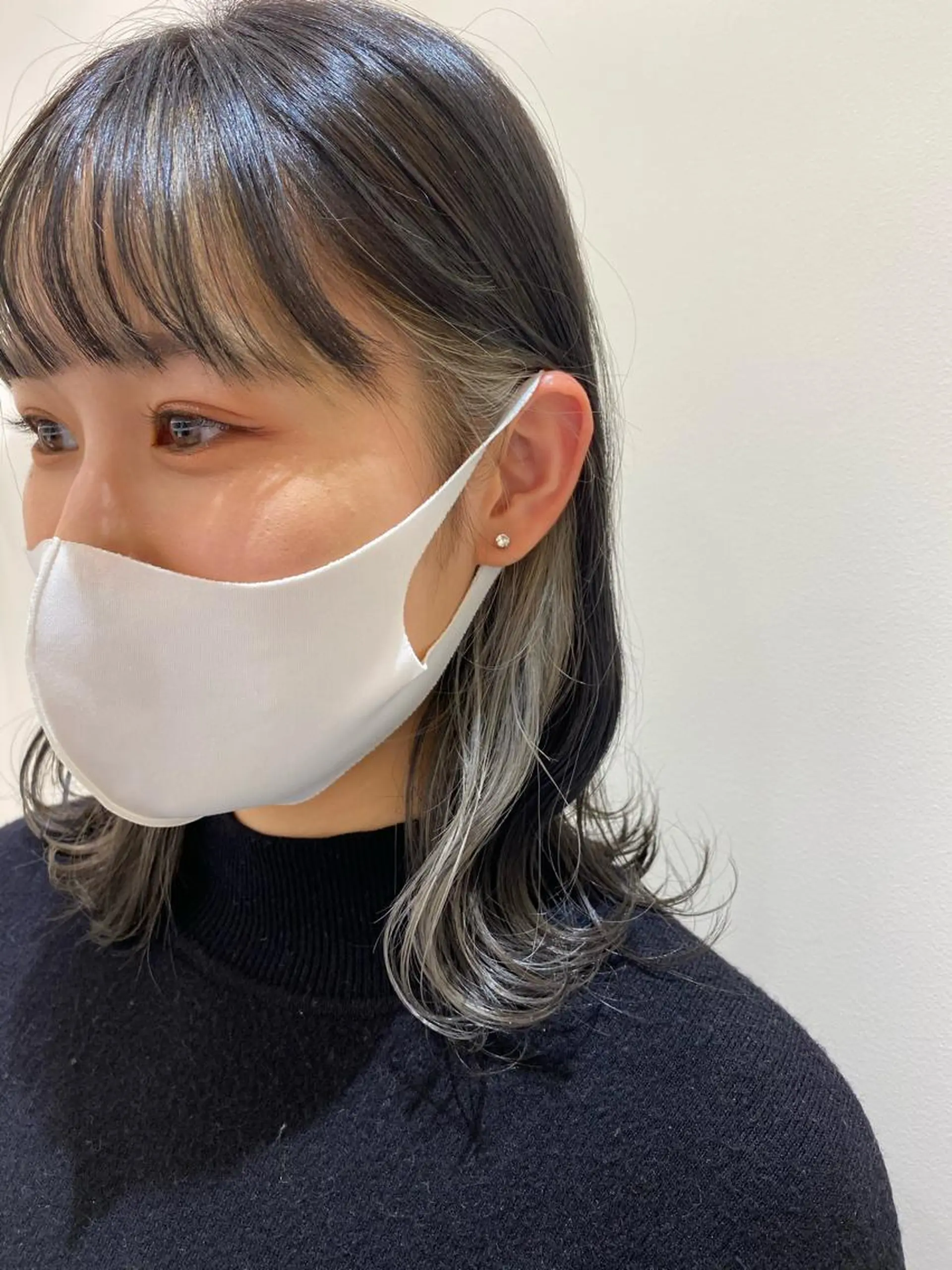 ミディアム カラー プレイングカラー🤍 細めハイライトのヘアスタイル