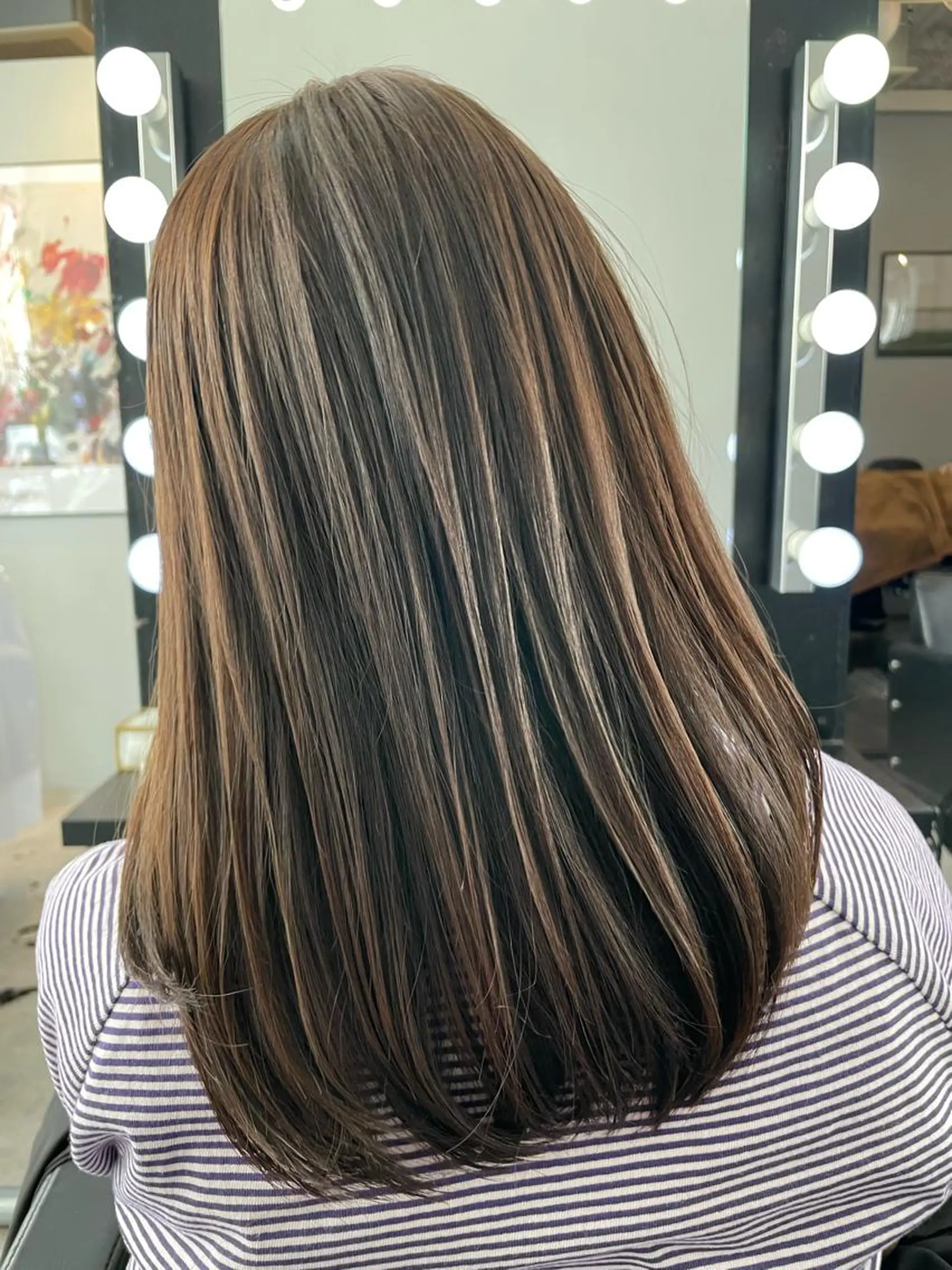 セミロング カラー ベージュカラー パープルカラー カット ヘアカラー トリートメント ブリーチなし透明感 タケザワミキのヘアスタイル