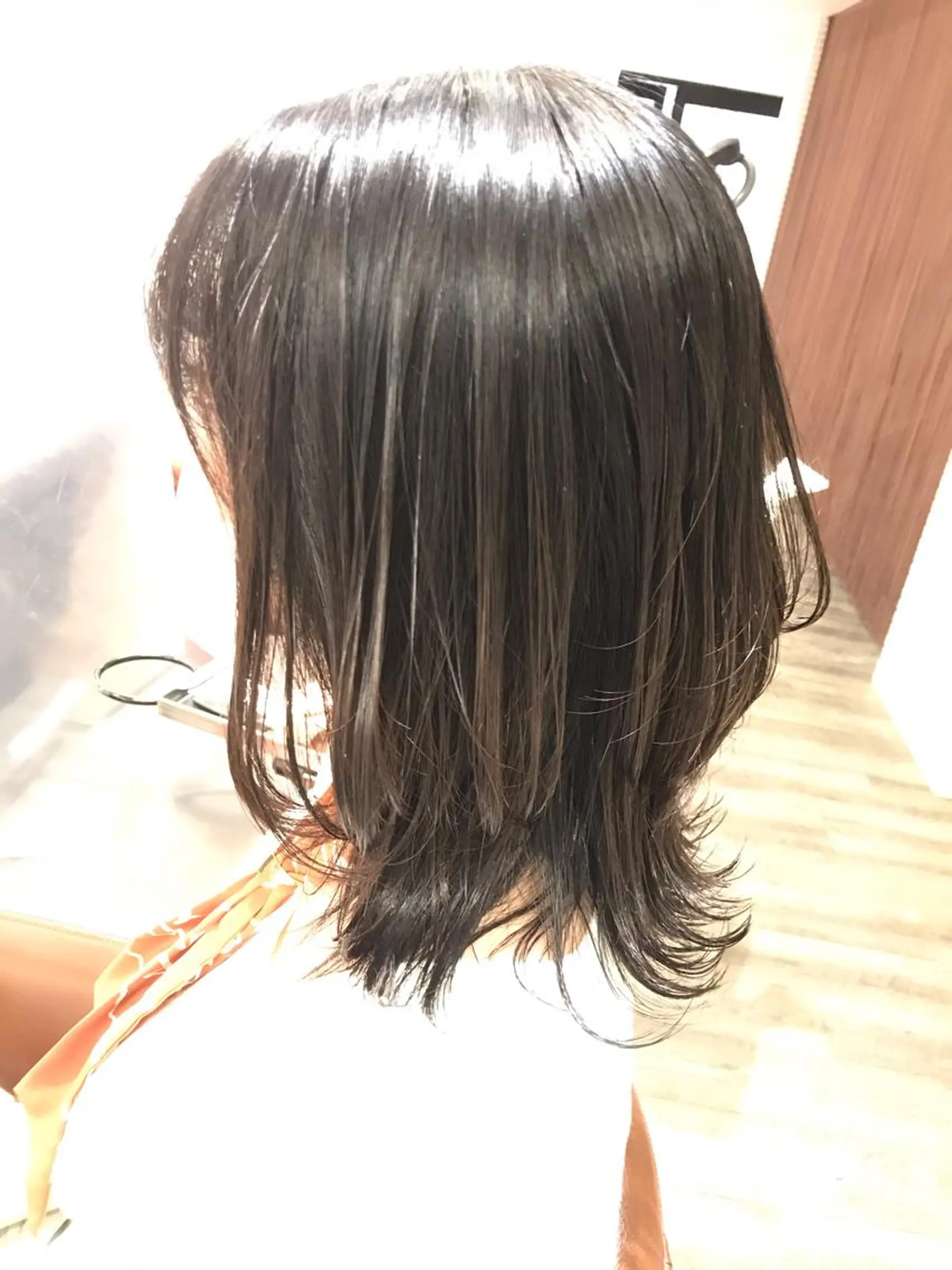 ミディアム ボブレイヤー ボブ レイヤーカット 12月限定クーポン 💕大量更新ブリーチのヘアスタイル