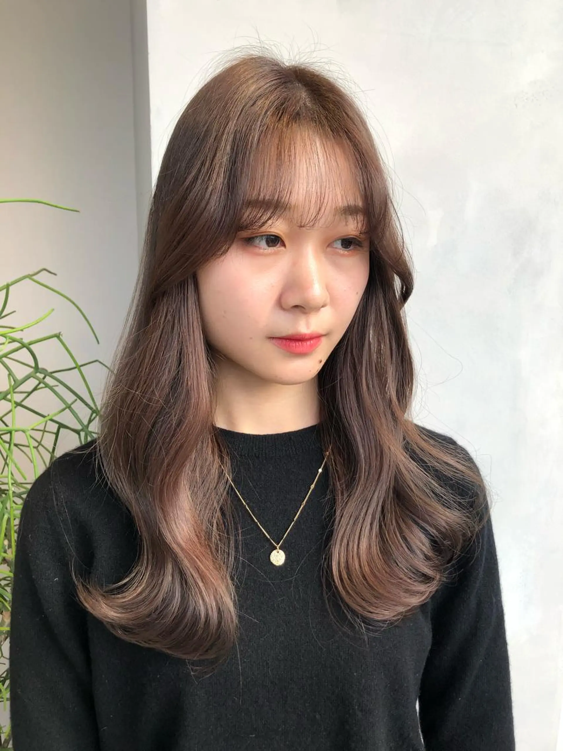 ロング 韓国風ヘア ❤︎︎韓国ヘア❤︎︎ 𝑺𝒉𝒊𝒉𝒐のヘアスタイル