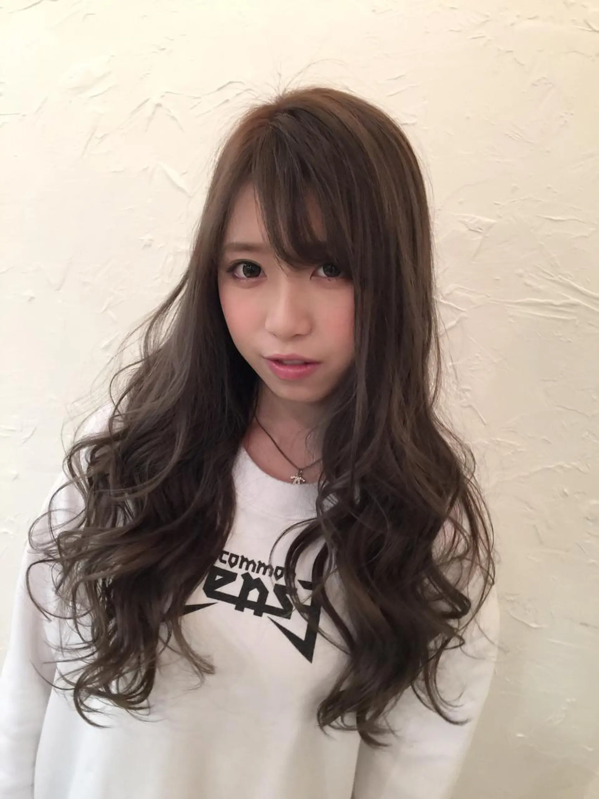 ショート ミディアム セミロング ロング カラー ブリーチ グレージュ うざバング カット ヘアカラー トリートメント 👑圧倒的カラー👑 佐々木祐希のヘアスタイル