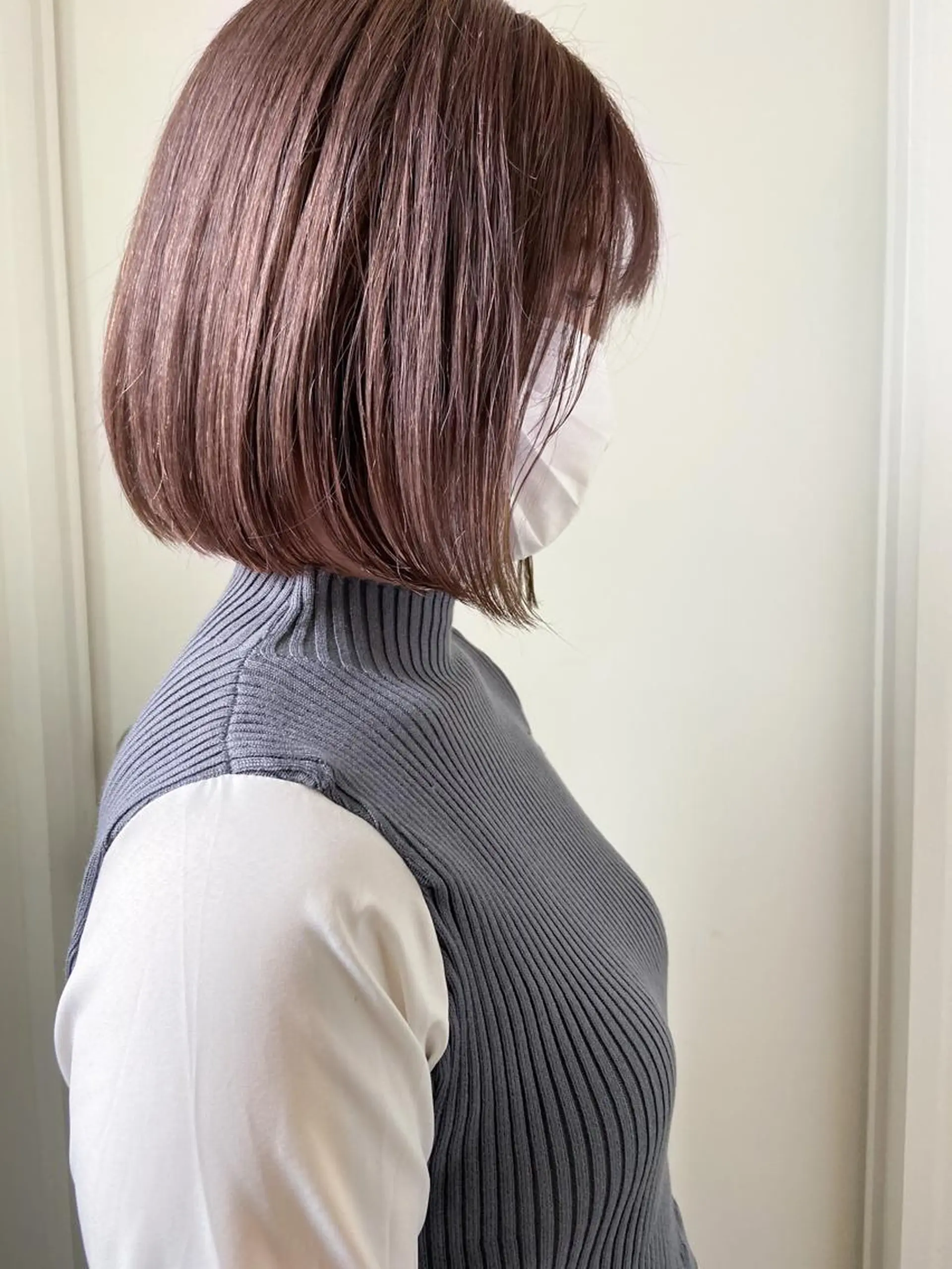 ミディアム カラー アッシュ ベージュカラー 透明感カラー ココアベージュ グレージュ カット ヘアカラー トリートメント 岡本康平/ボブ /ブリーチ/レイヤーのヘアスタイル