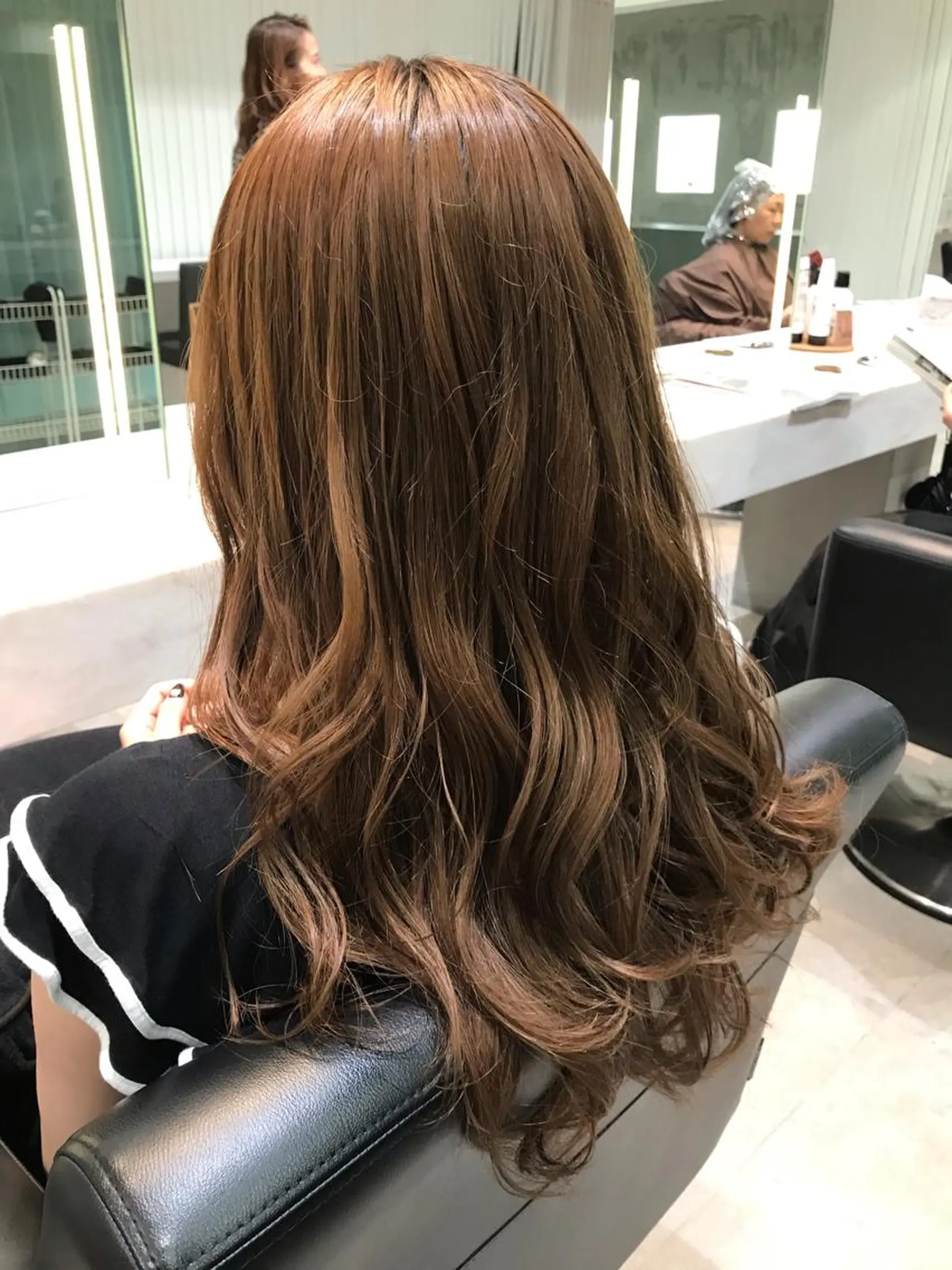 ロング レイヤーカット ロング ベージュ/オリーブ ボブ/小笠原汐海のヘアスタイル