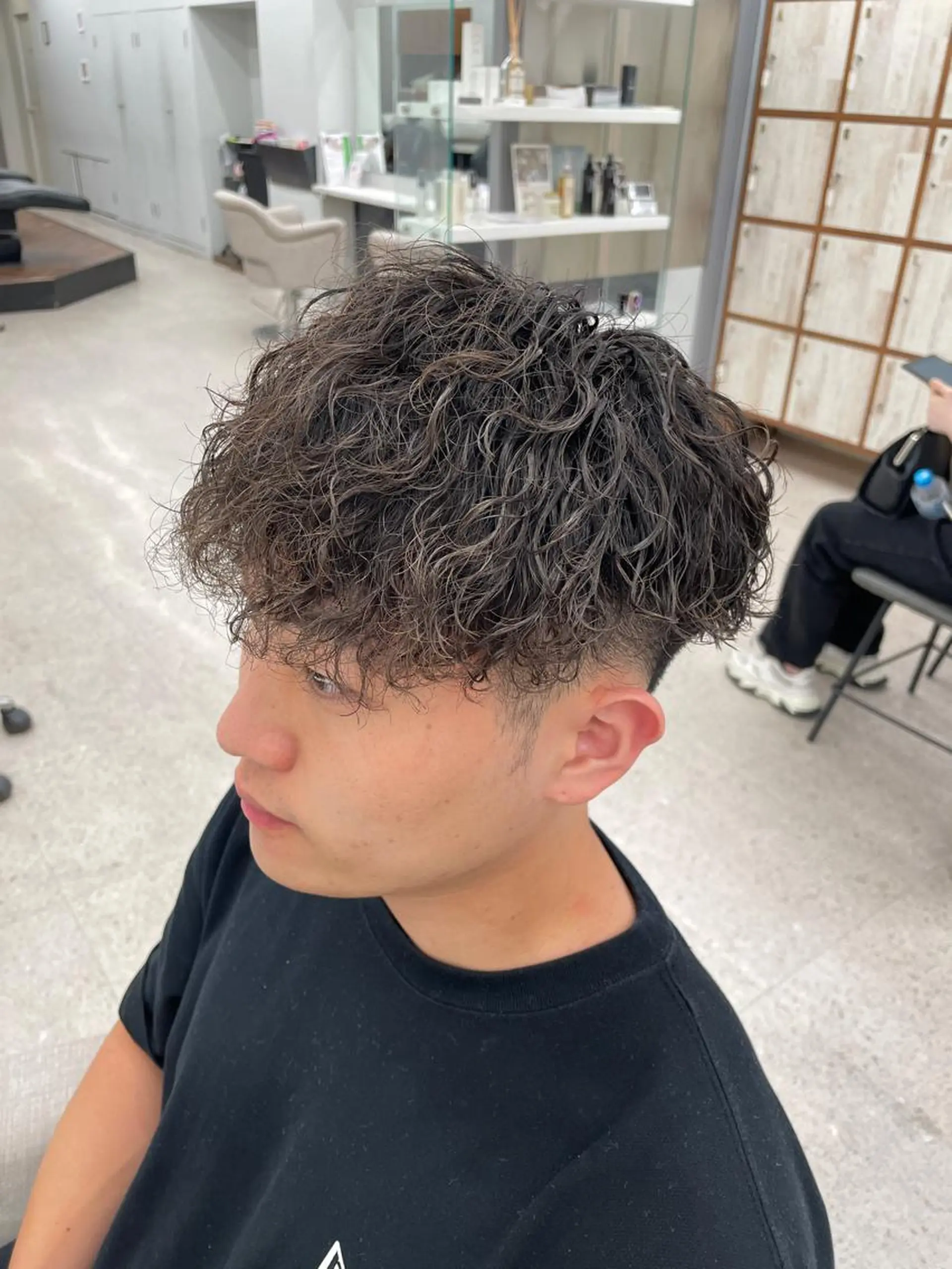 パーマ メンズ メンズスタイリスト✨ 助川龍哉のヘアスタイル