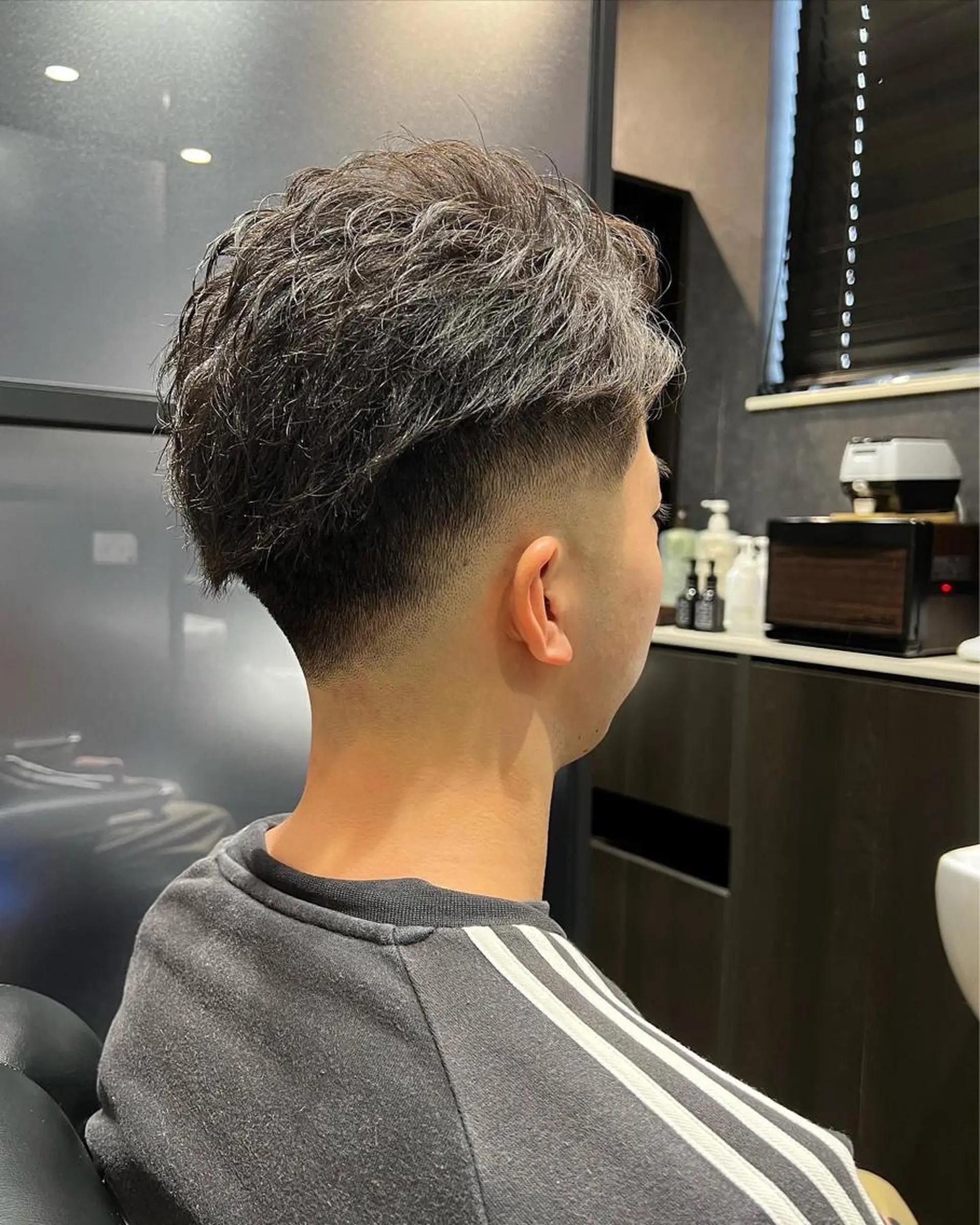 ショート カラー メンズ キッズ フェードカット メンズショート スキンフェード 刈り上げ メンズベリーショート カット BARBER SUGIYAMA所属・北千住理容室バーバー 小堀悠作のヘアスタイル