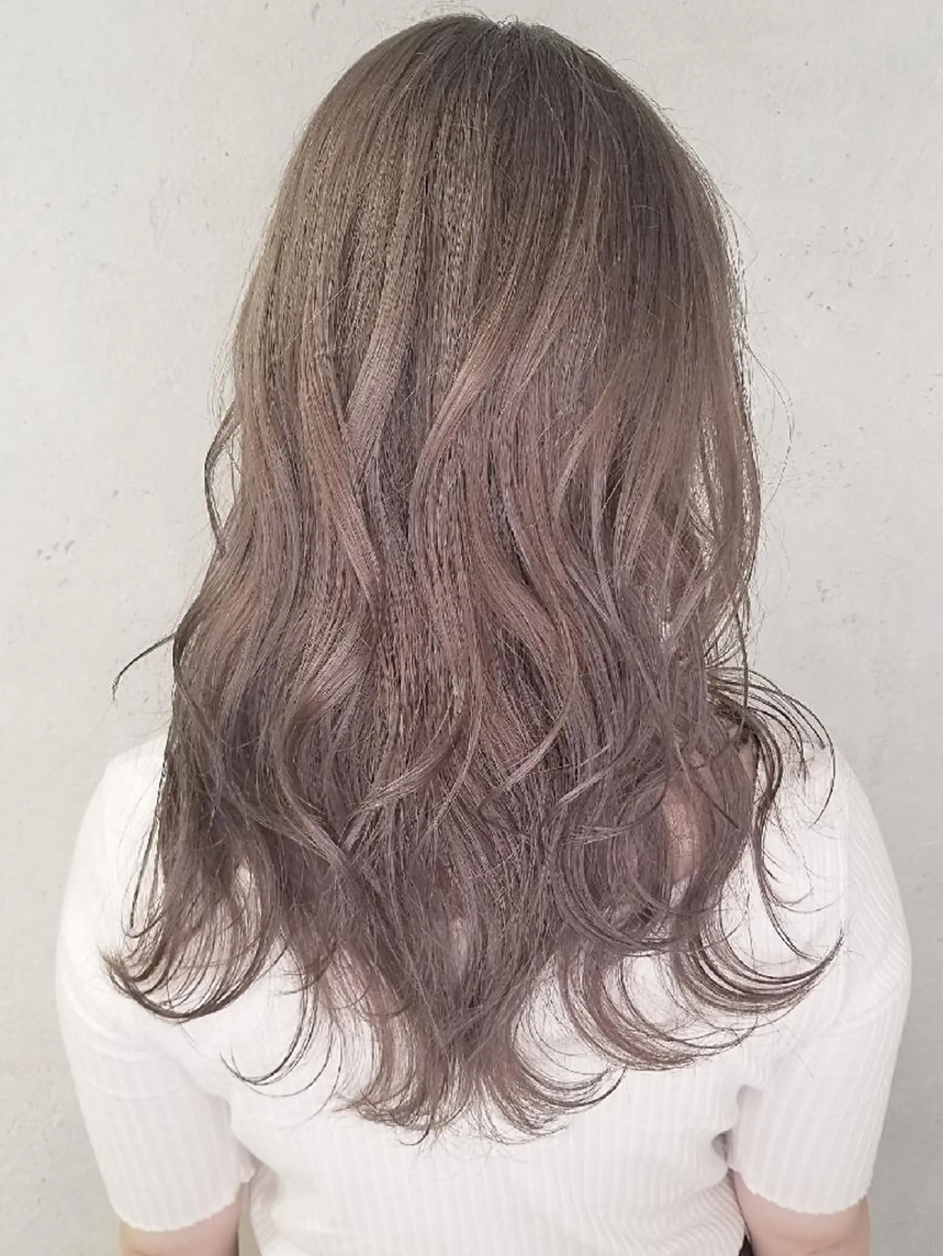 カラー ロング ヘアアレンジ アディクシーカラー アッシュ アッシュブラウン アッシュグレー アッシュグレージュ フルール所属・🌟透明感カラー 🌟SAITO🌟のヘアスタイル