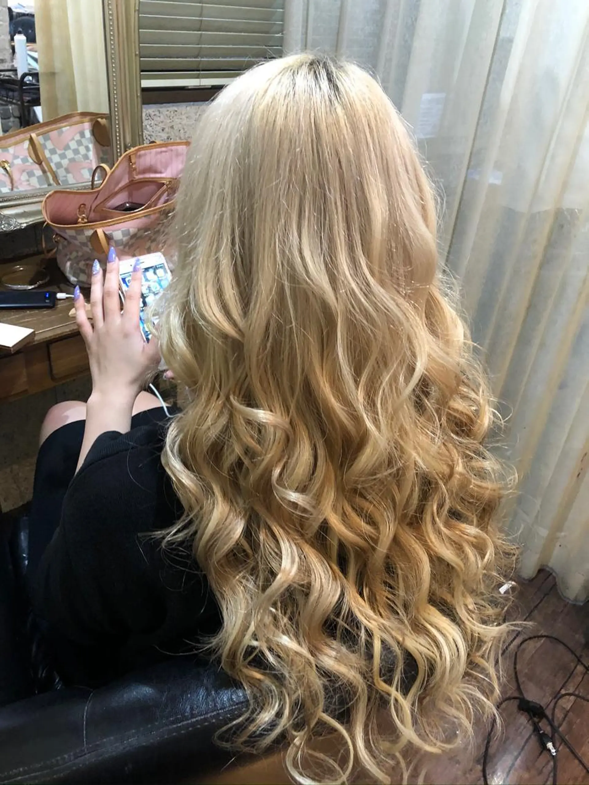 ロング カラー ヘアアレンジ Femme woman所属・Femme ♡AIRIのヘアスタイル