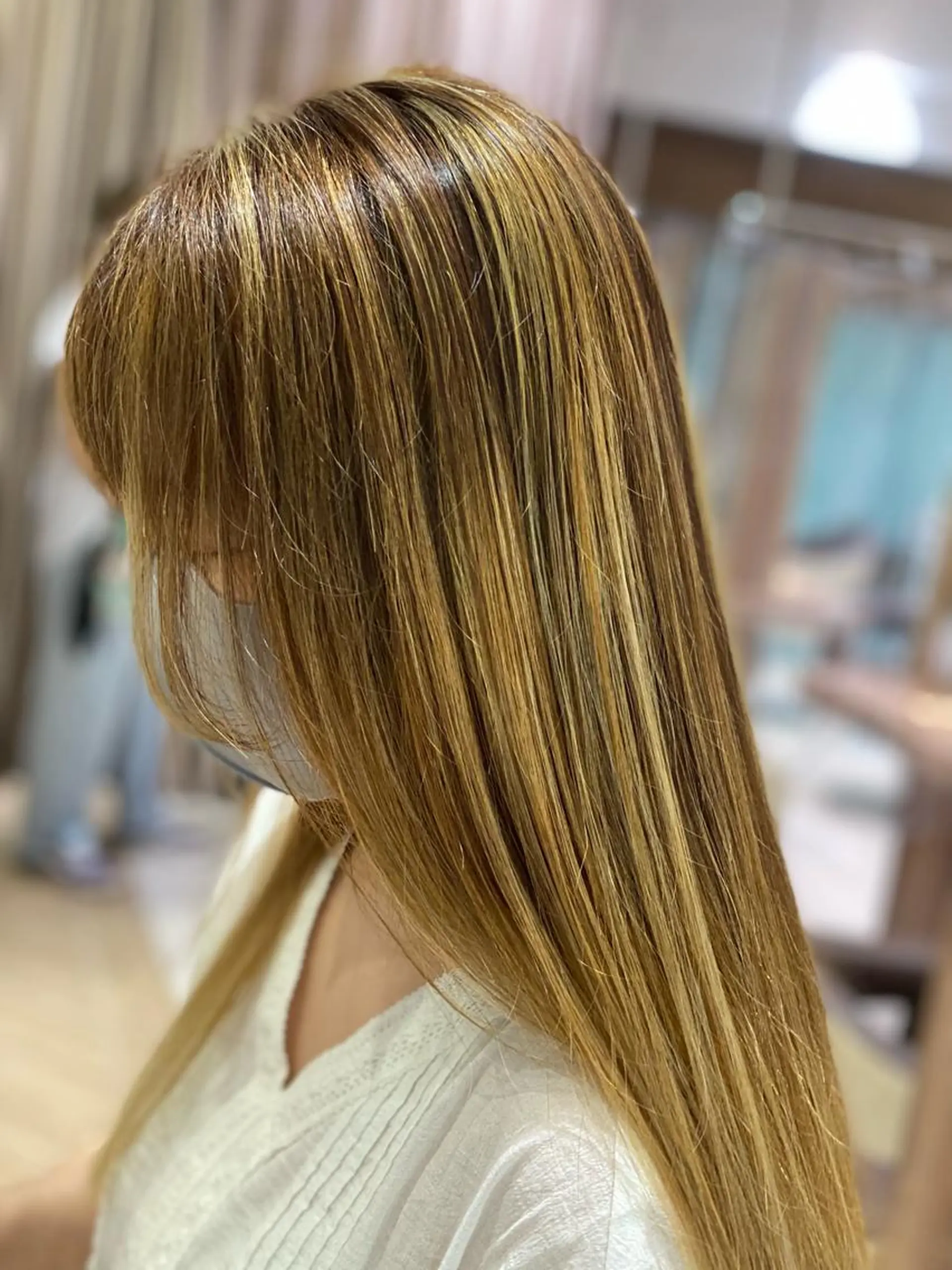 ロング カラー ブロンド ハイライトカラー ハイライト ヘアカラー トリートメント 💎大人ハイライト 💎上杉一也💎のヘアスタイル