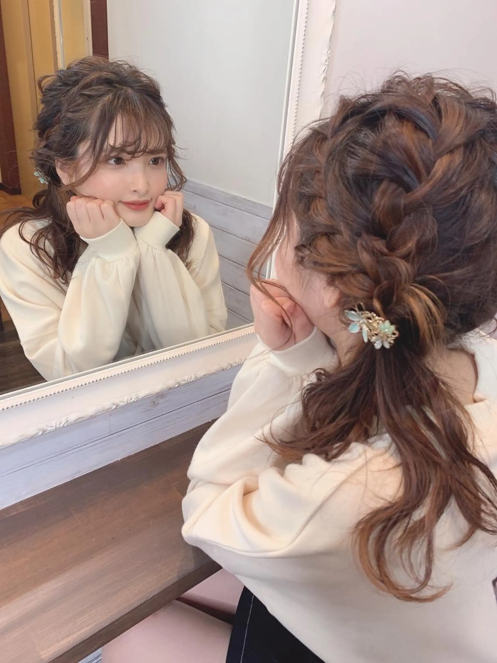 セミロング ヘアアレンジ 櫛部洸貴/ 髪質改善カラーのヘアスタイル
