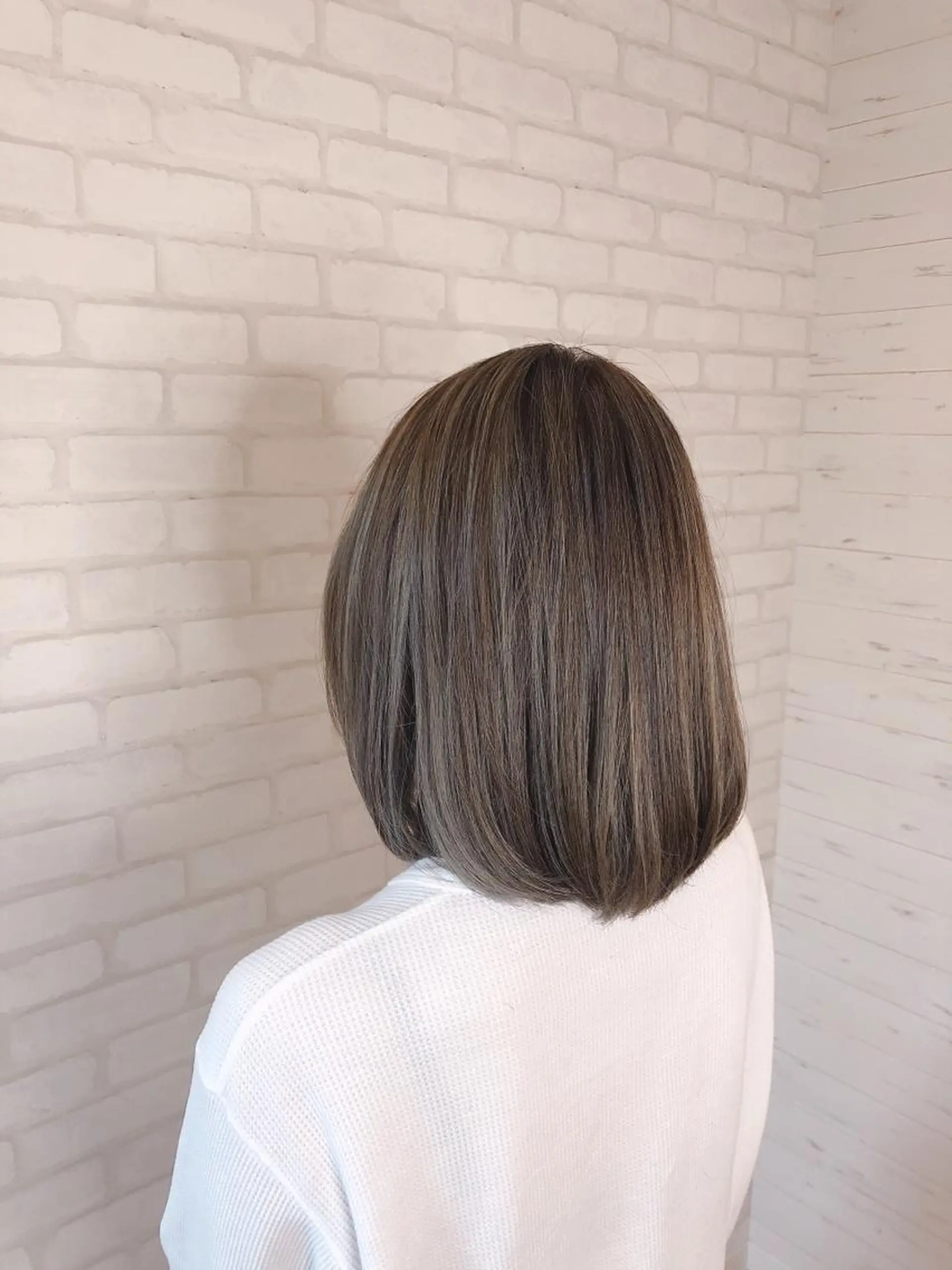 ミディアム カラー ミヤザキ タクトのヘアスタイル