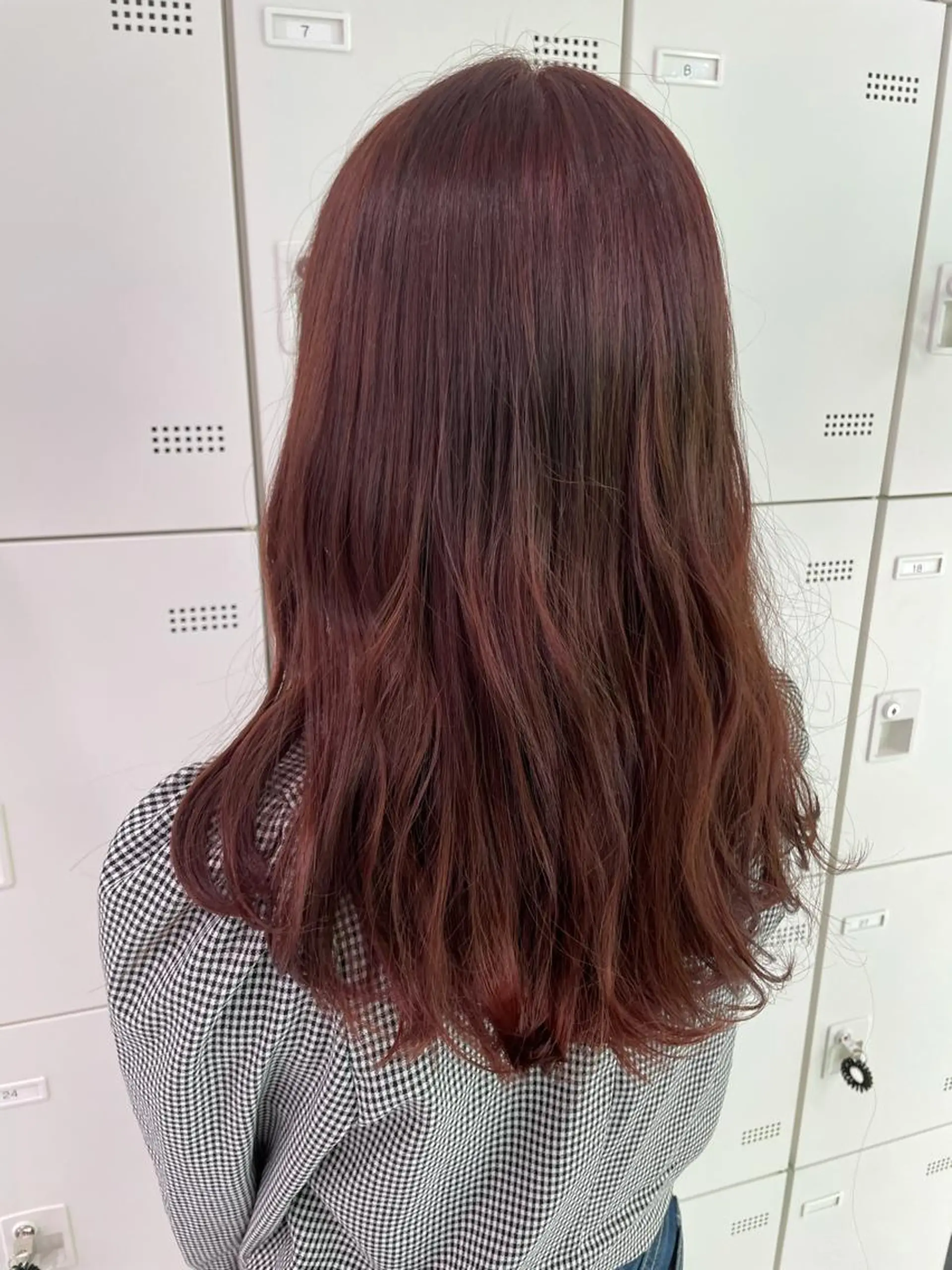 セミロング カラー ヘアアレンジ 🤎大人かわいい🤎 韓国レイヤー🤎力丸のヘアスタイル