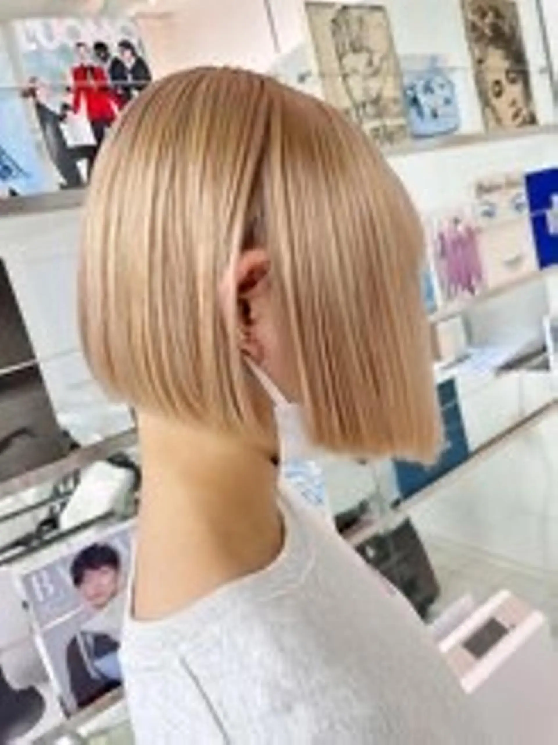 カラー カット ❄️透明感ブリーチ ❄️TOWA市川のヘアスタイル