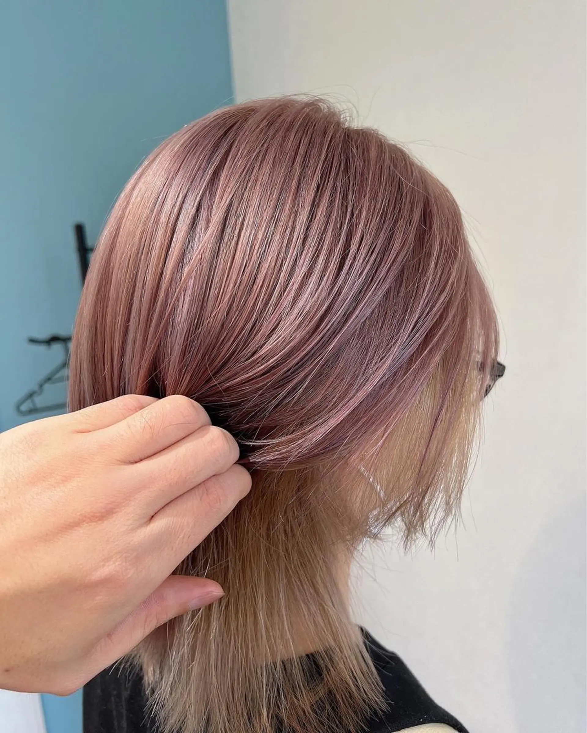ミディアム カラー ブリーチ ピンクカラー ヘアカラー ...a所属・... aのヘアスタイル