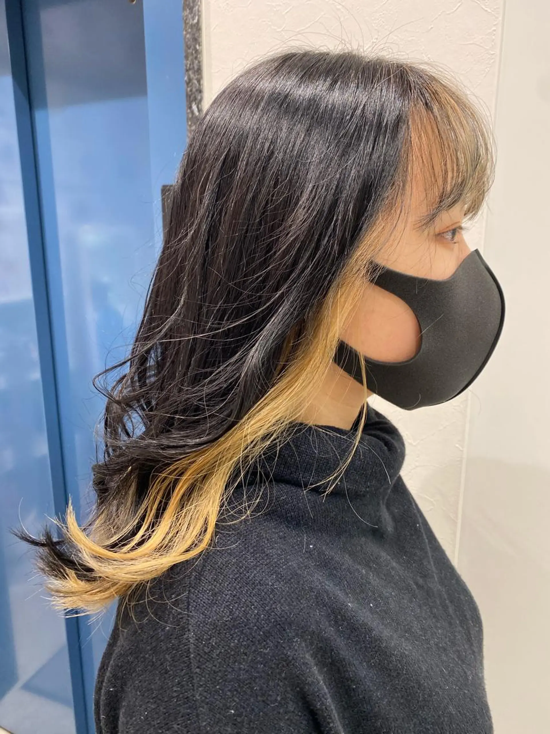 セミロング カラー ミストバング ブリーチ  フェイスフレーミング 顔周りカット hair Freak所属・佐藤 祥太のヘアスタイル
