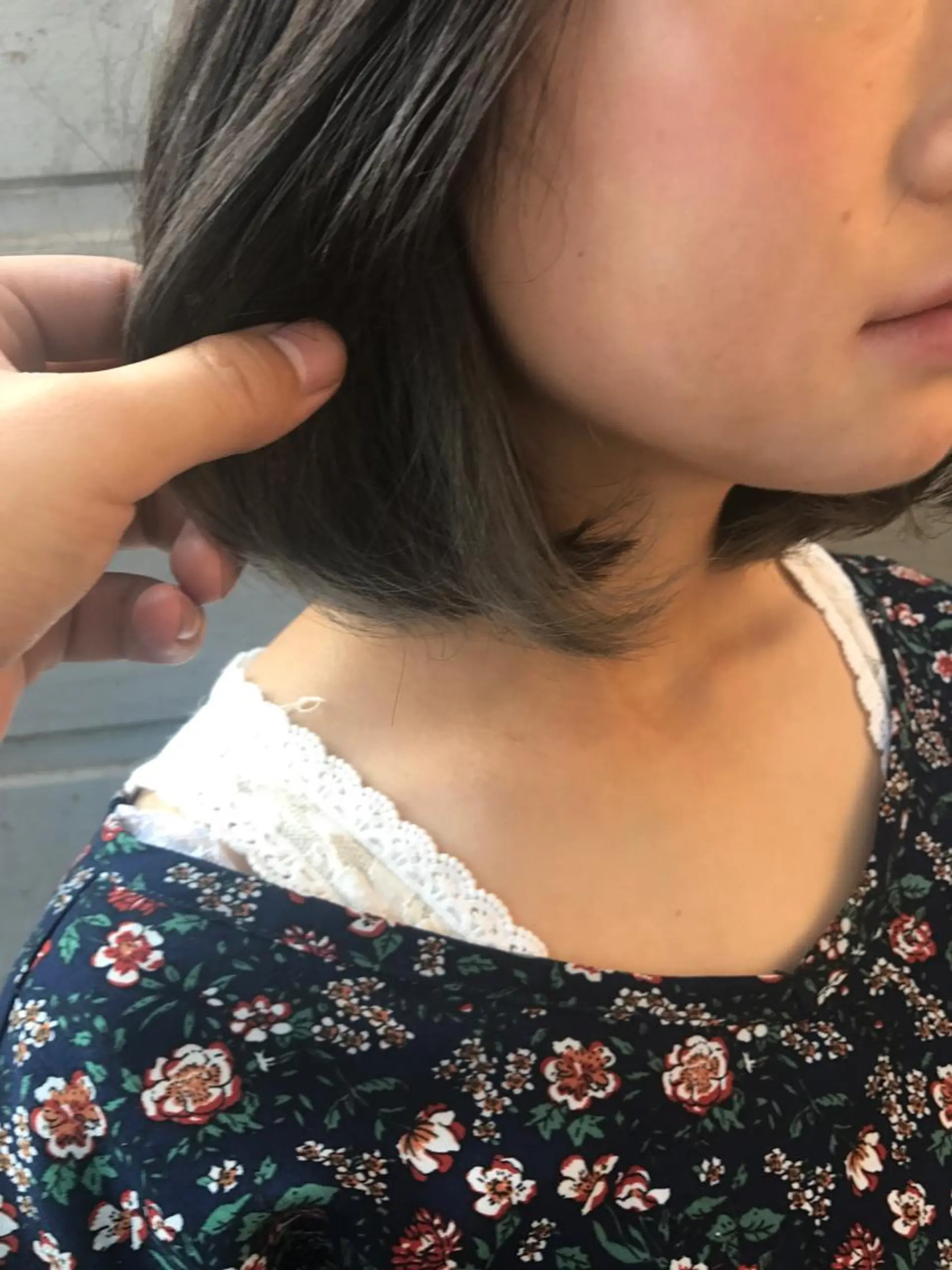 ミディアム カラー アクアカラー 透明感カラー グレージュ ハイトーンカラー イルミナカラー ヘアカラー トリートメント ショートカット🍃 岡元瑞貴のヘアスタイル