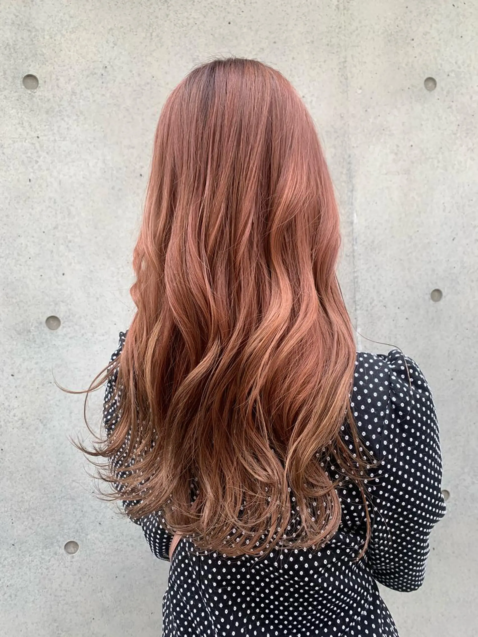 ロング カラー 平 ちひろのヘアスタイル