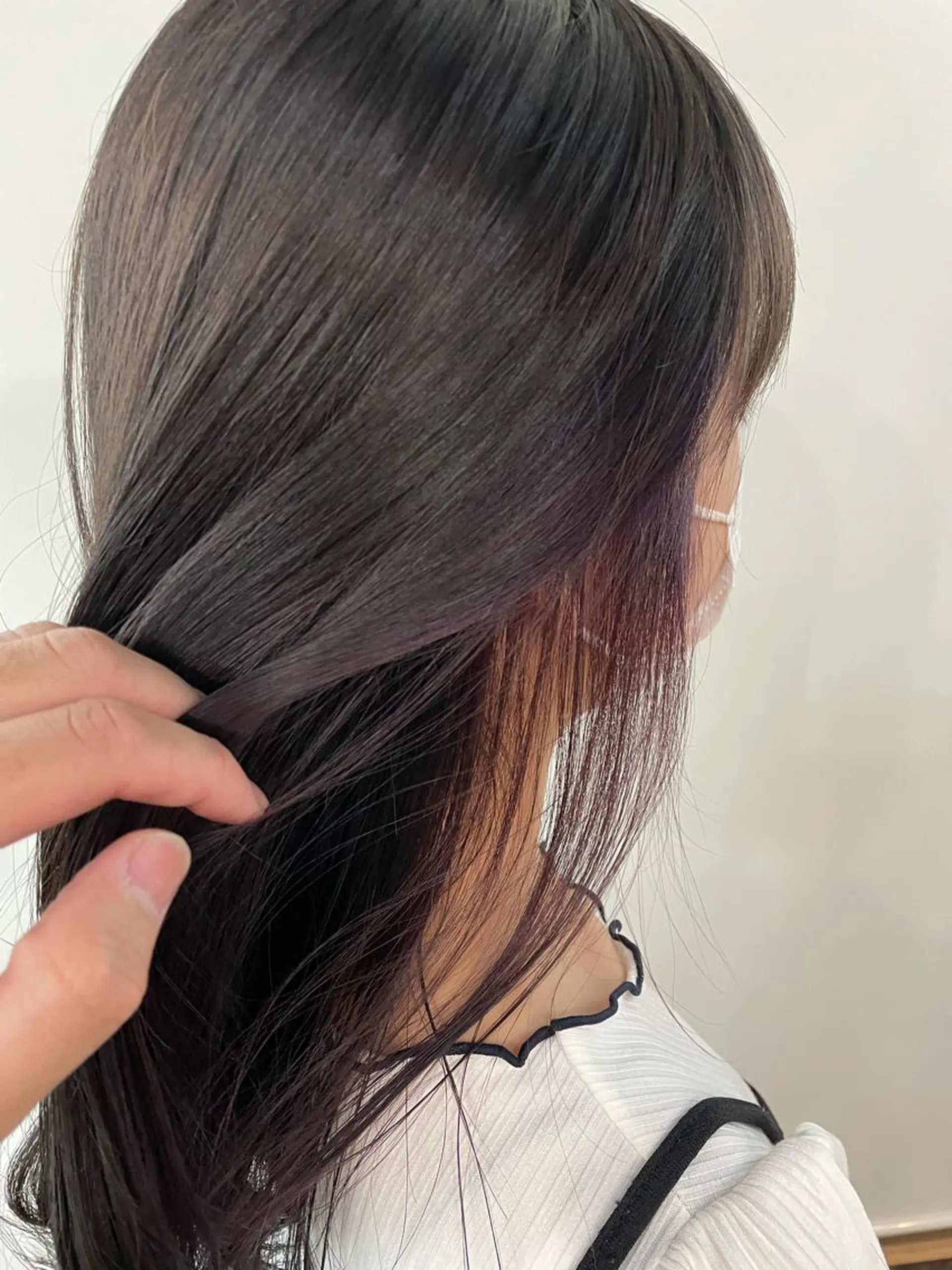 ロング カラー イヤリングカラー パープルカラー ヘアカラー FLAGS YAMATOのヘアスタイル